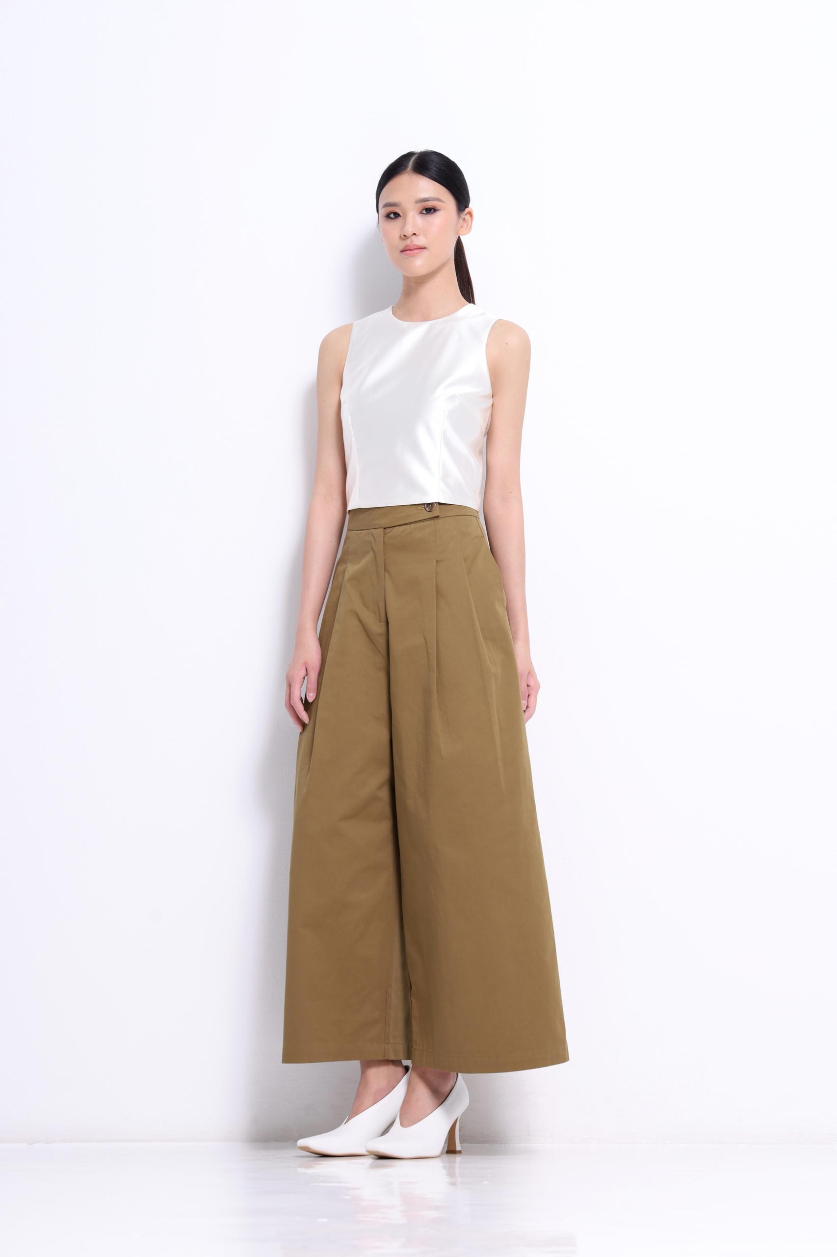 CB2730 Aurelia Satin Crop Top