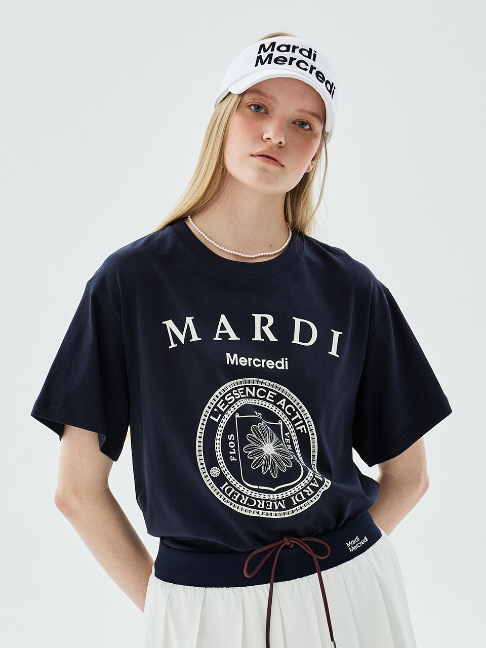 Mardi Mercredi Relay Day | Actif Univ Logo Tee