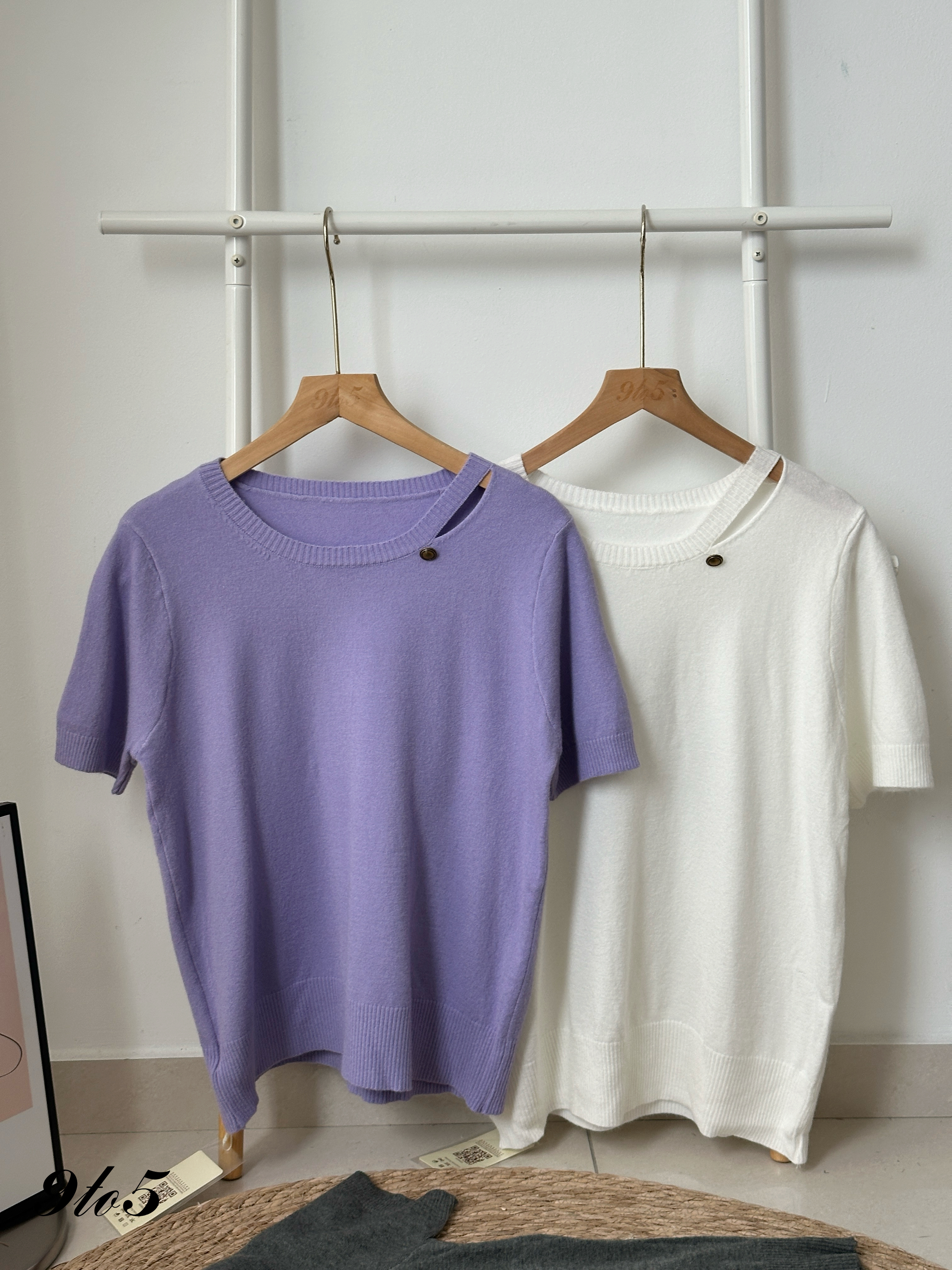 T4203 Short Sleeve Knit Top - 4 Colors 