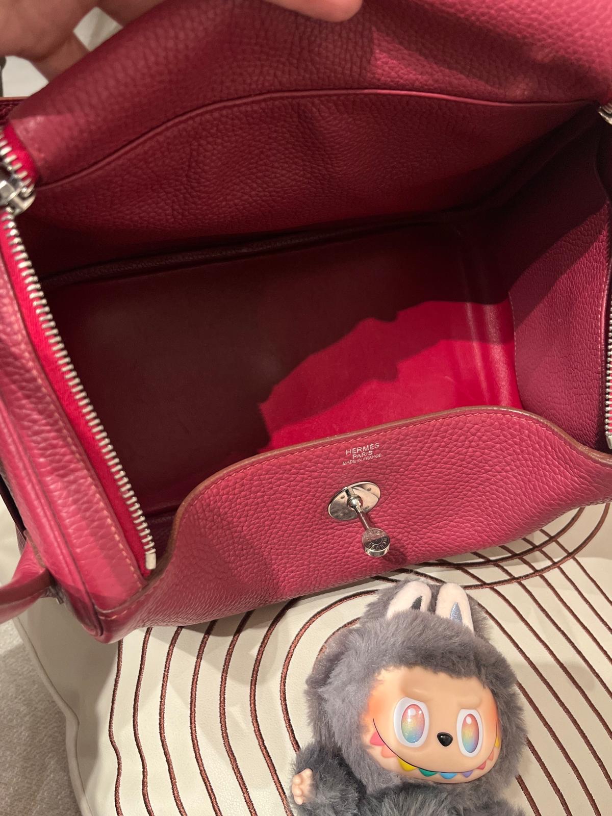 Hermes Lindy 30,Rubis , STAMP T 100%Authentic,95%new ✅香港專門店收據✅dust bag✅box 