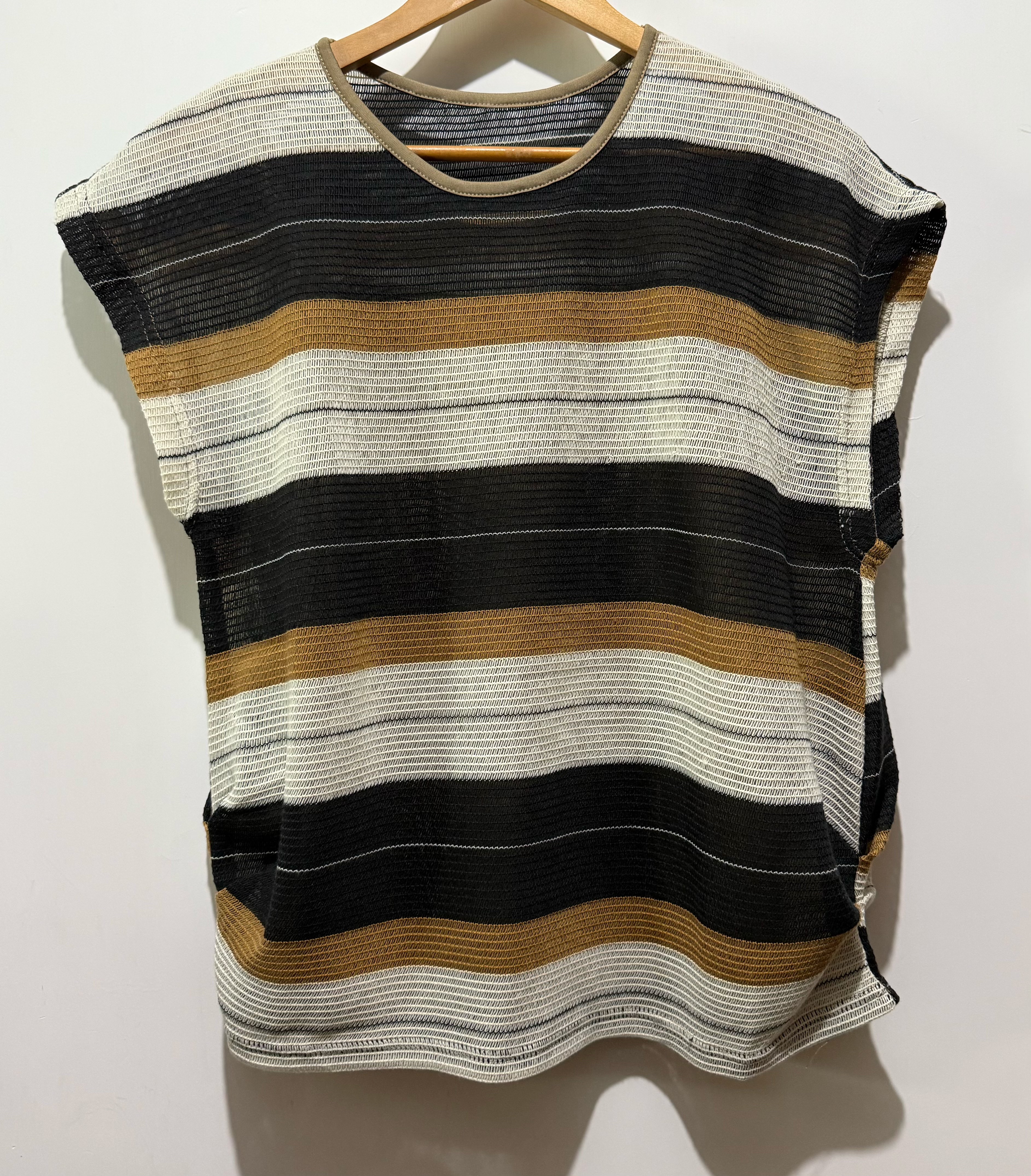 #2078 夏日透氣條紋棉線Top 🌞