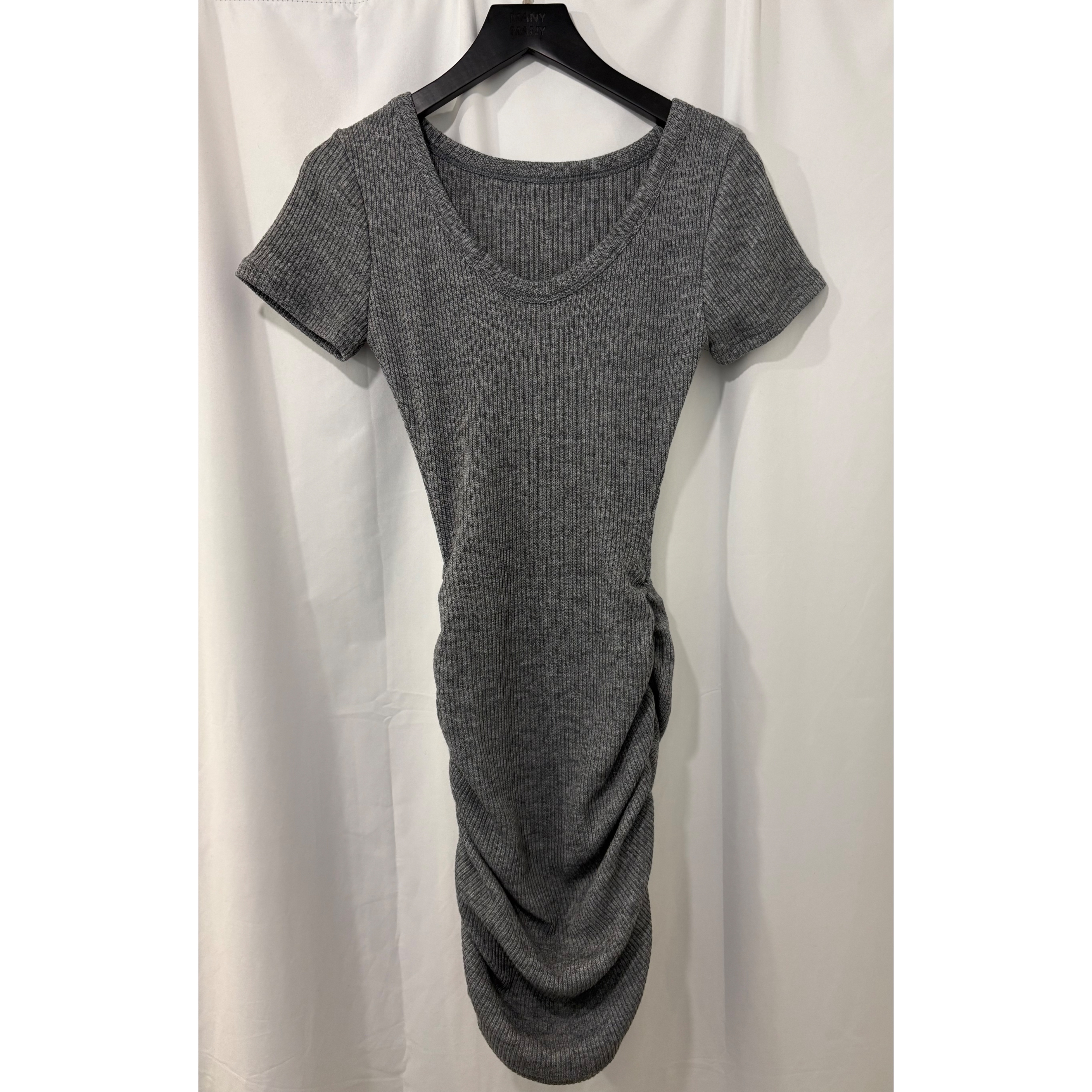 新品價4月22截🤍2604S《SSTRIPES U SLIM FIT OPS》