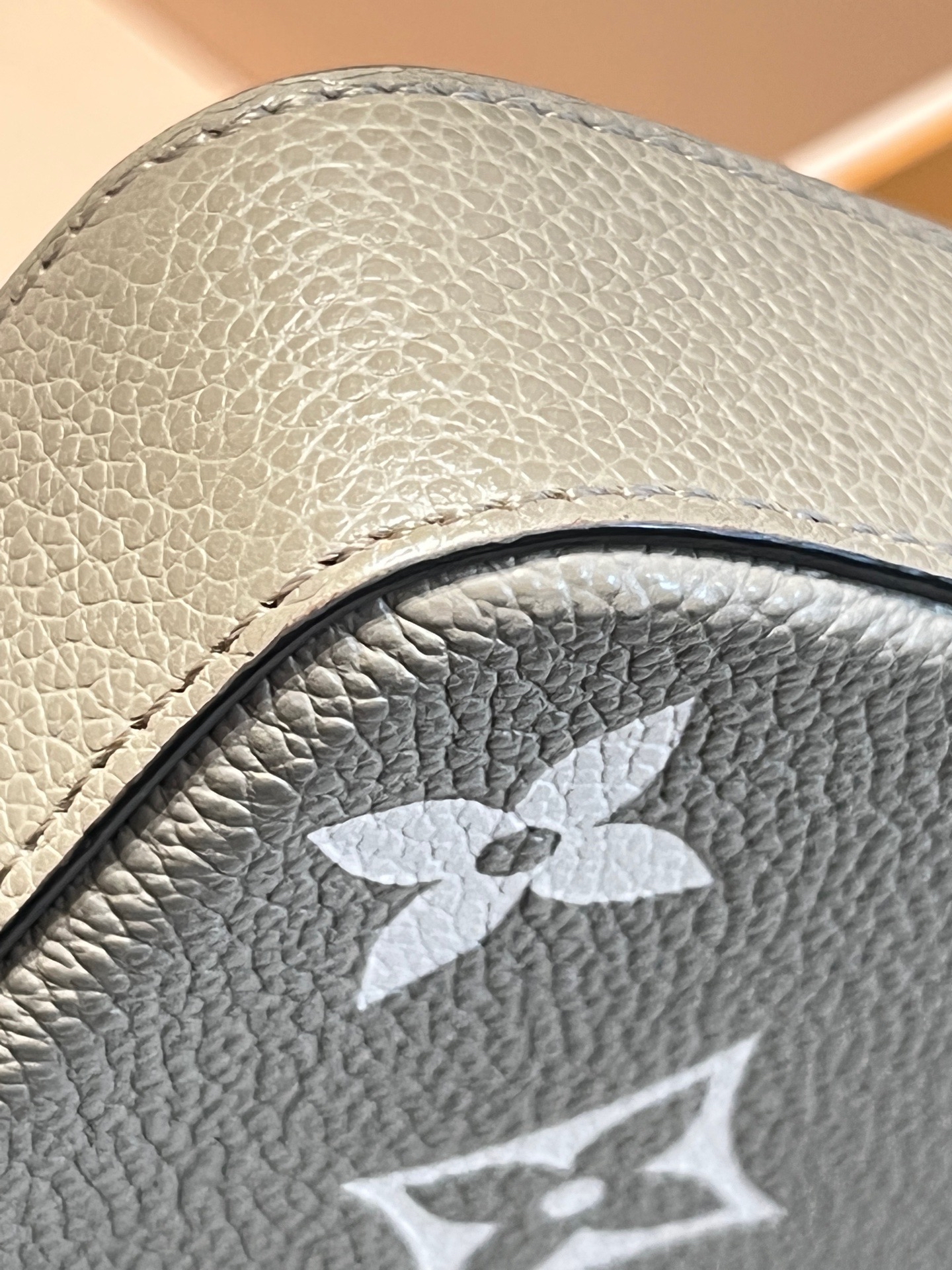 【預訂貨品】LV大象灰純皮三合一💳芯片款