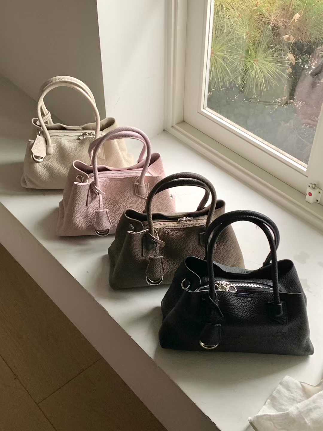 DM03_05  長柄橫Tote (4色)