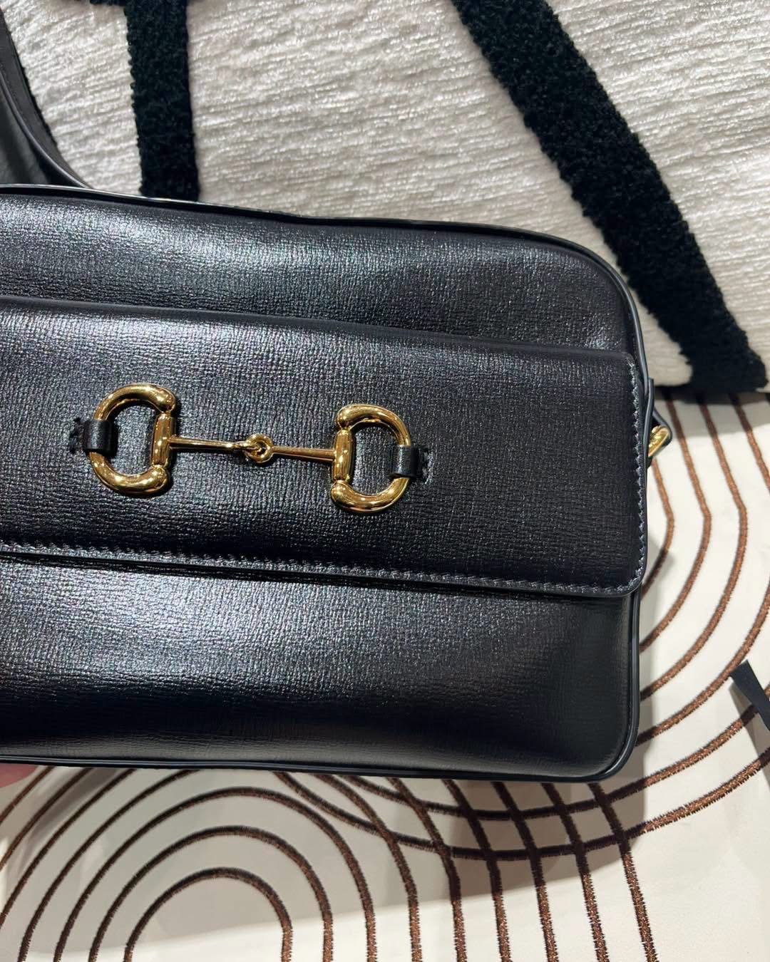 Gucci horsebit 1955 camera bag 黑金牛皮,100%Authentic, 98%New ✅專門店收據✅Tap✅Dust bag