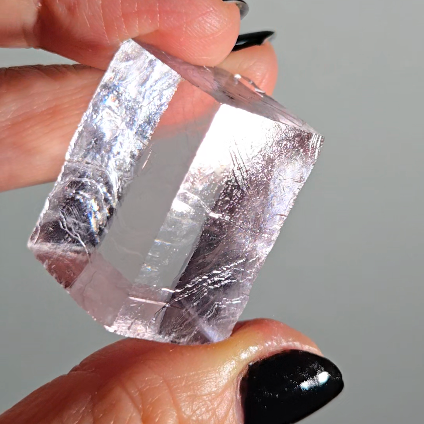 Purple calcite cube with rainbows - PC3