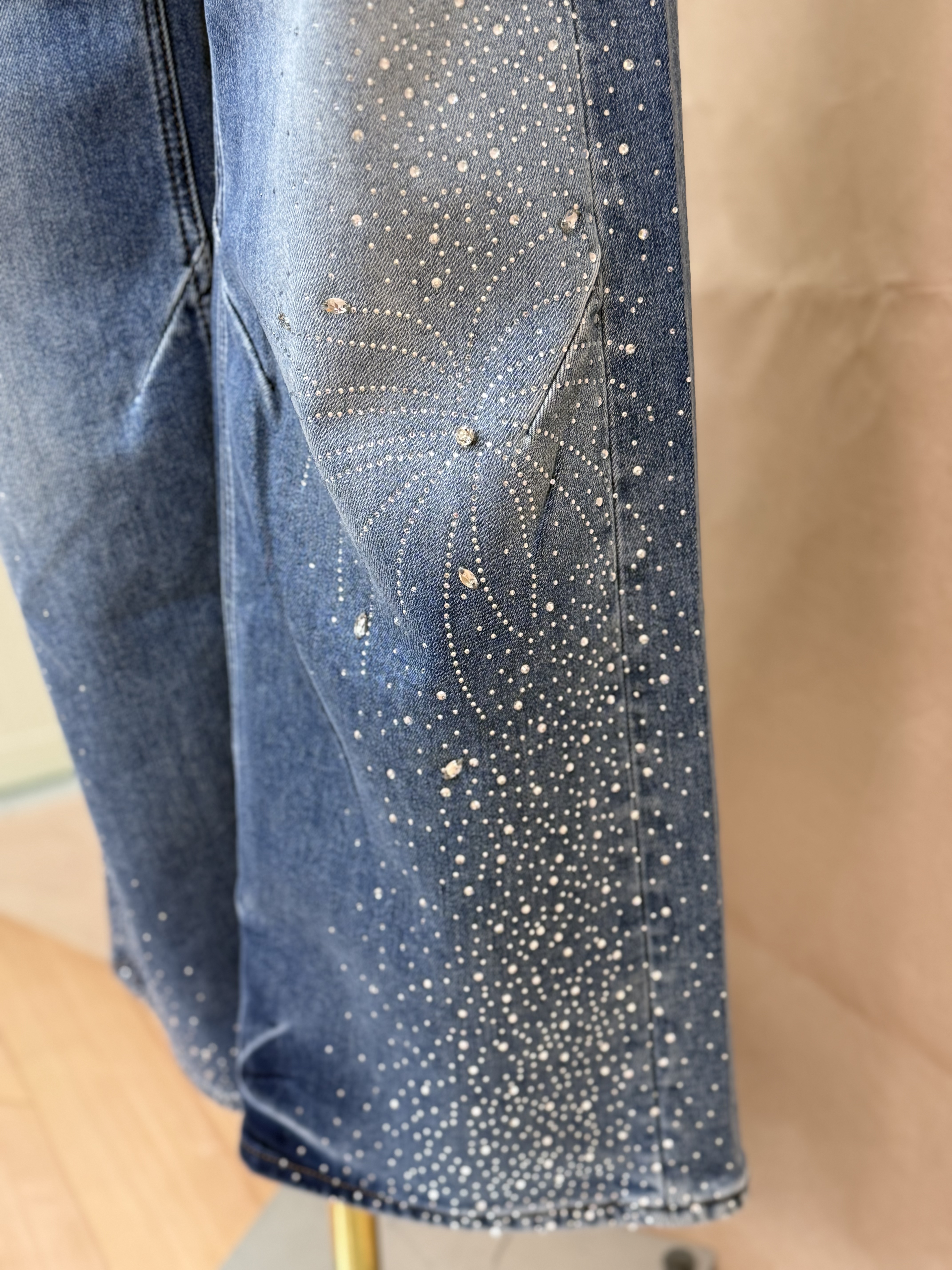 经典烟花牛仔裤