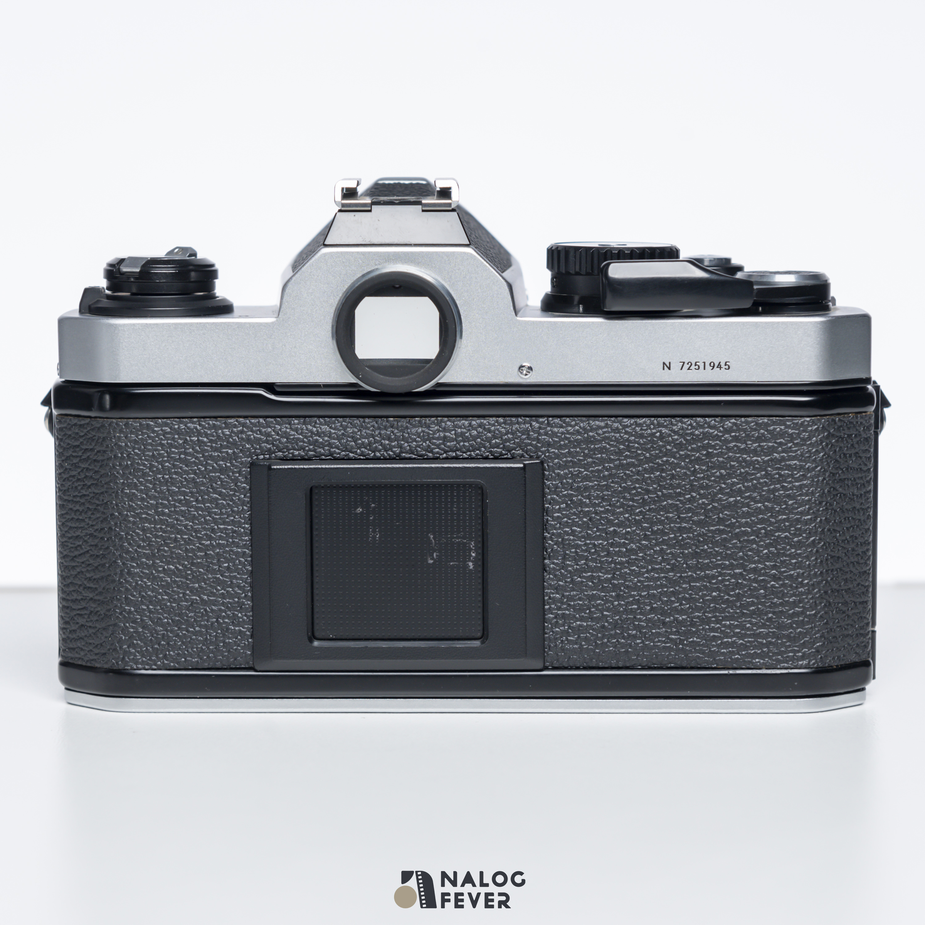 Nikon FM2N 連 Nikon Nikkor 50mm F1.4 套裝 (連原裝鏡頭蓋, 送2粒LR44)