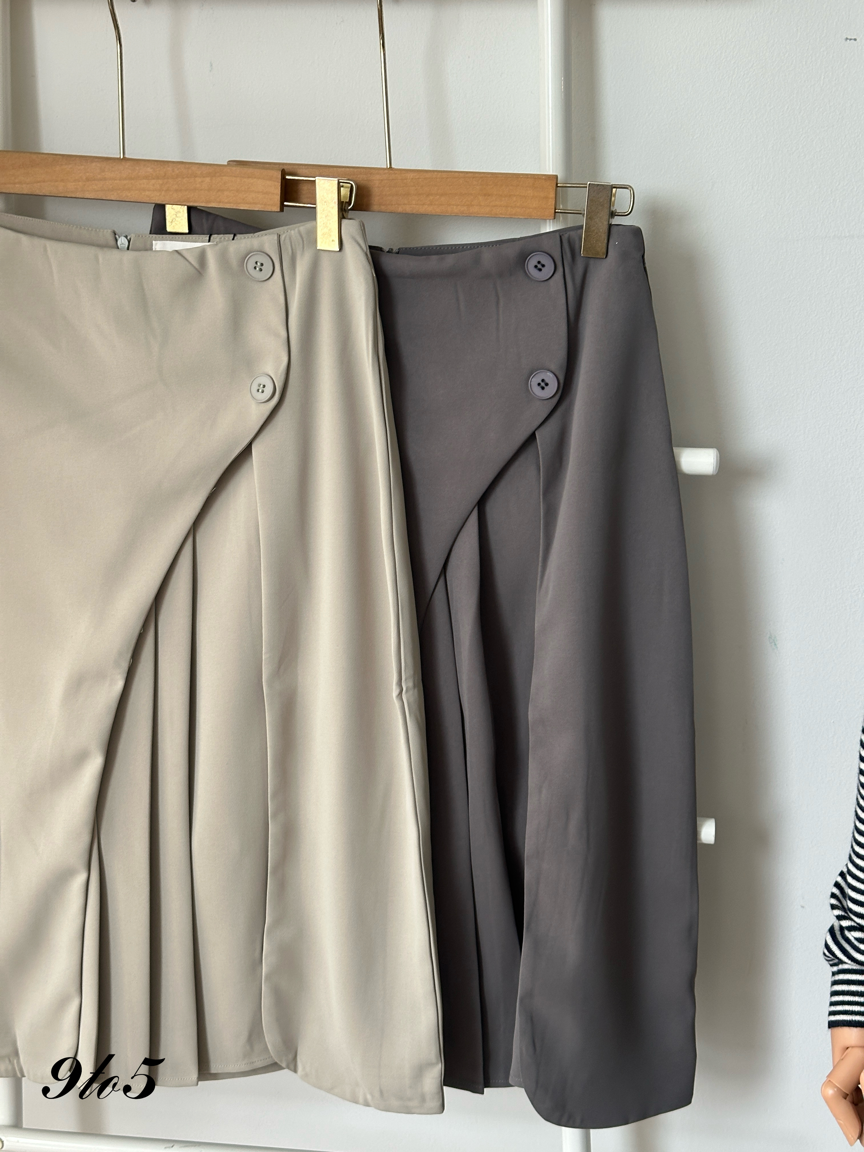 S1796 A Line Overlap Midi Skirt - 3 Colors