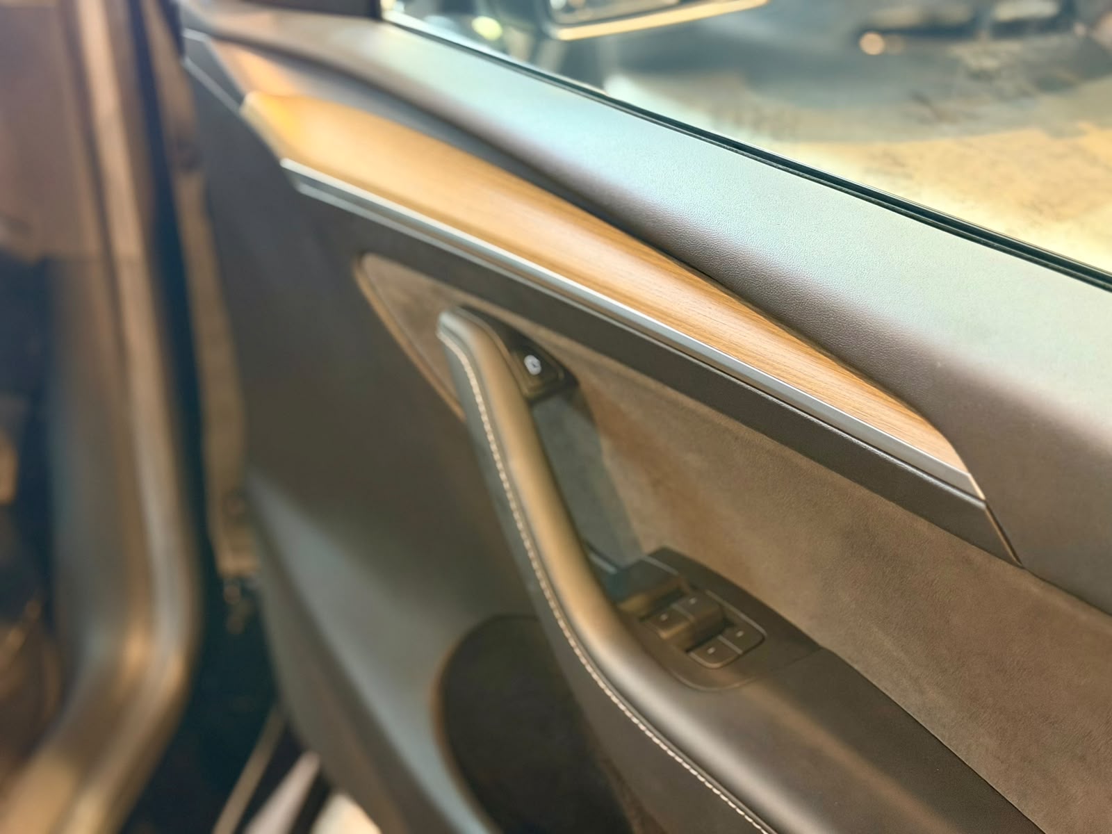 【KARZ EV⚡️- TESLA Model Y Long Range】 2022