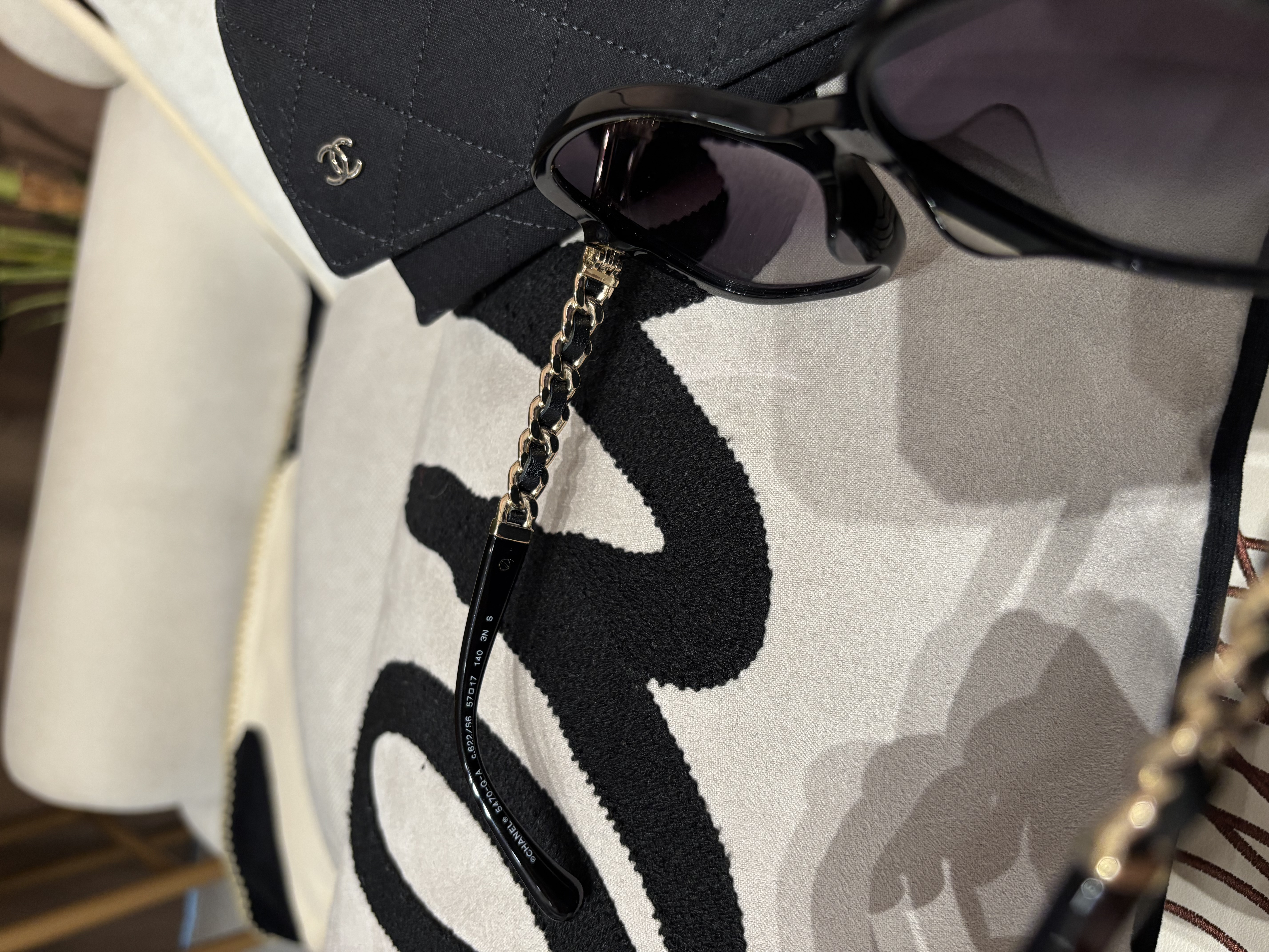未使用品 Chanel sunglasses 5470 100%Authentic, unused 未使用品 ✅收據副本✅Box