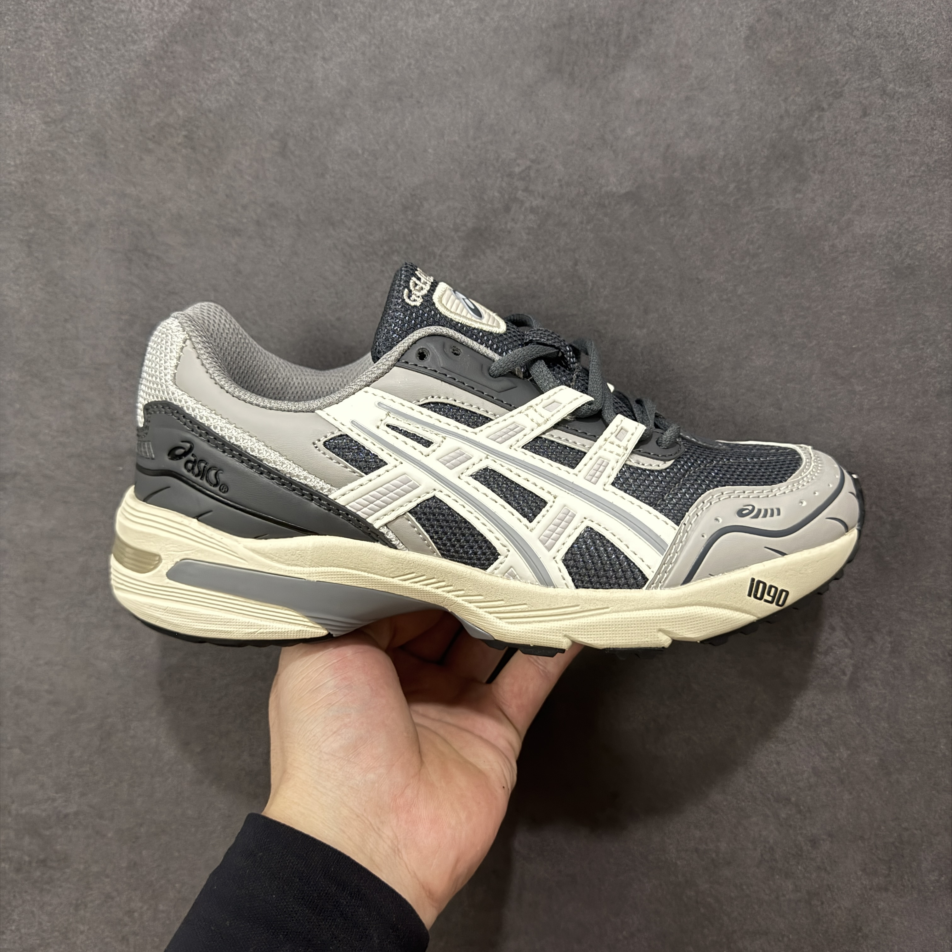 Asics GEL-1090 1203A243-026