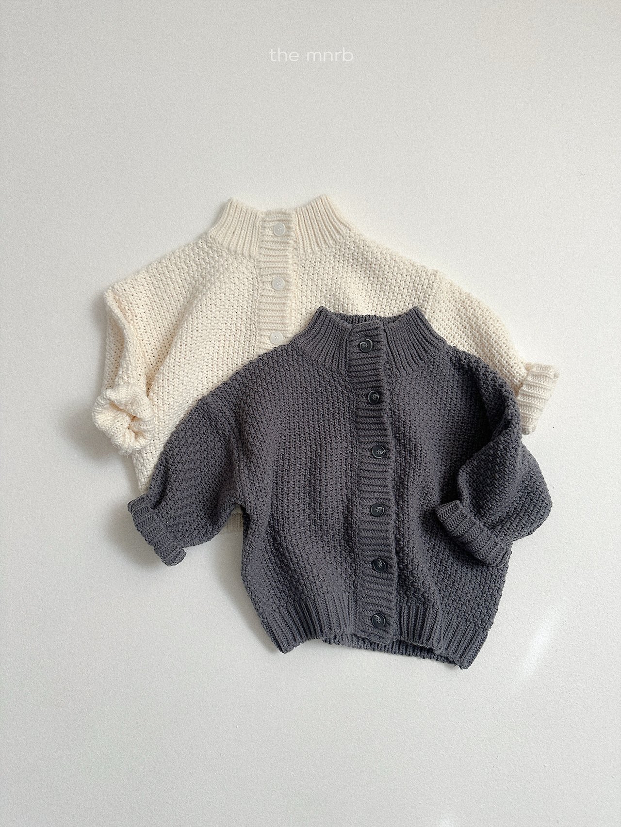 Mnirobe | Waffle High-Neck Cardigan