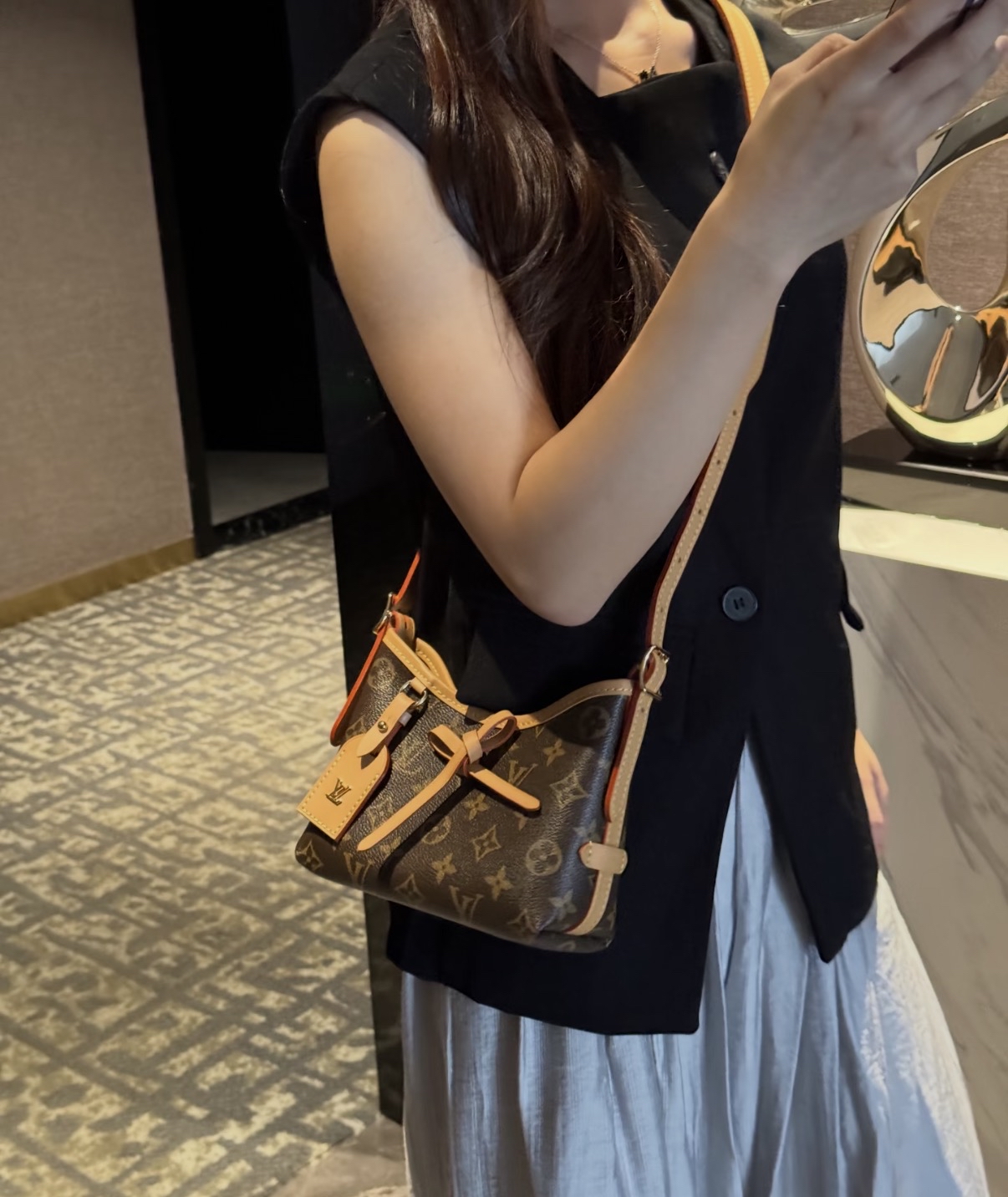 新款🆕接單🍒LV Nano Carryall  可側孭 / 斜孭 太可愛的尺寸  Size 16x15x9.5cm  
