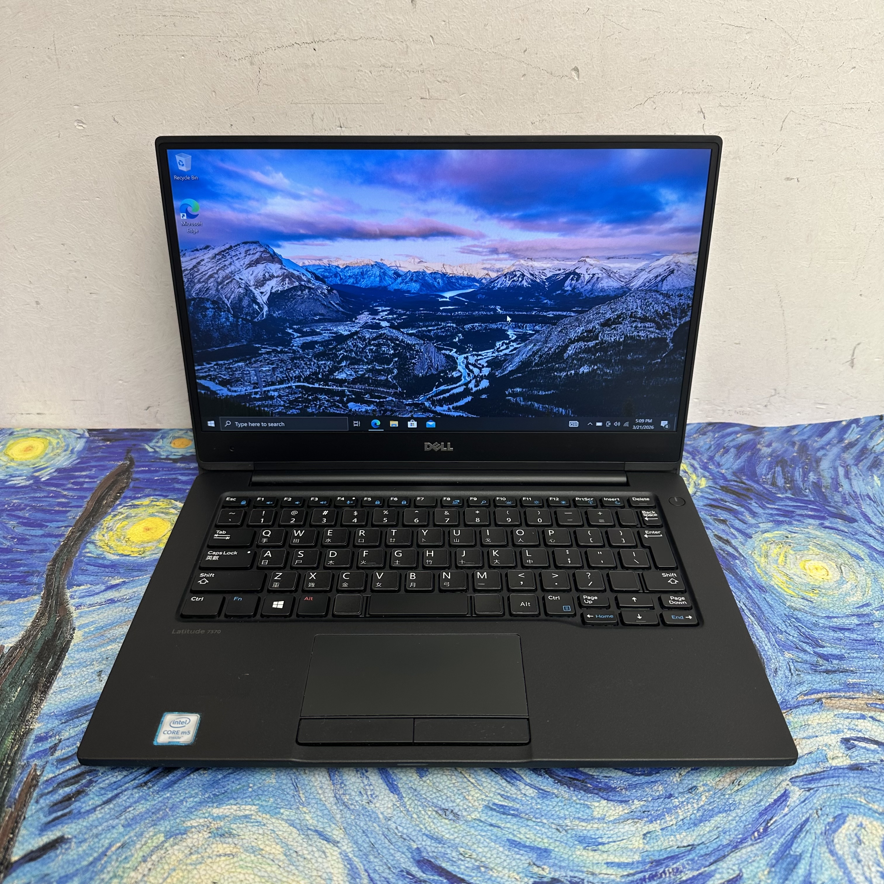 (超抵用DELL 文書機) Dell Latitude m5-6Y54/8GB Ram/256GB SSD/ 超薄機身/LED鍵盤/Ultrabook / Notebook / Laptop / PC / Movie / Netflix / Win10 / 文書 / Office