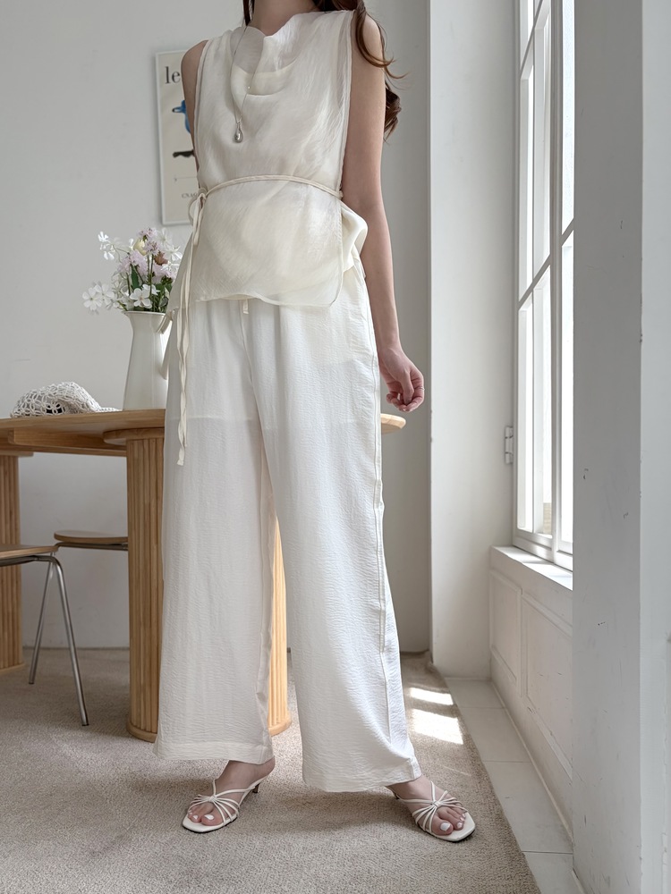 Draped Airy Blouse (Cream)