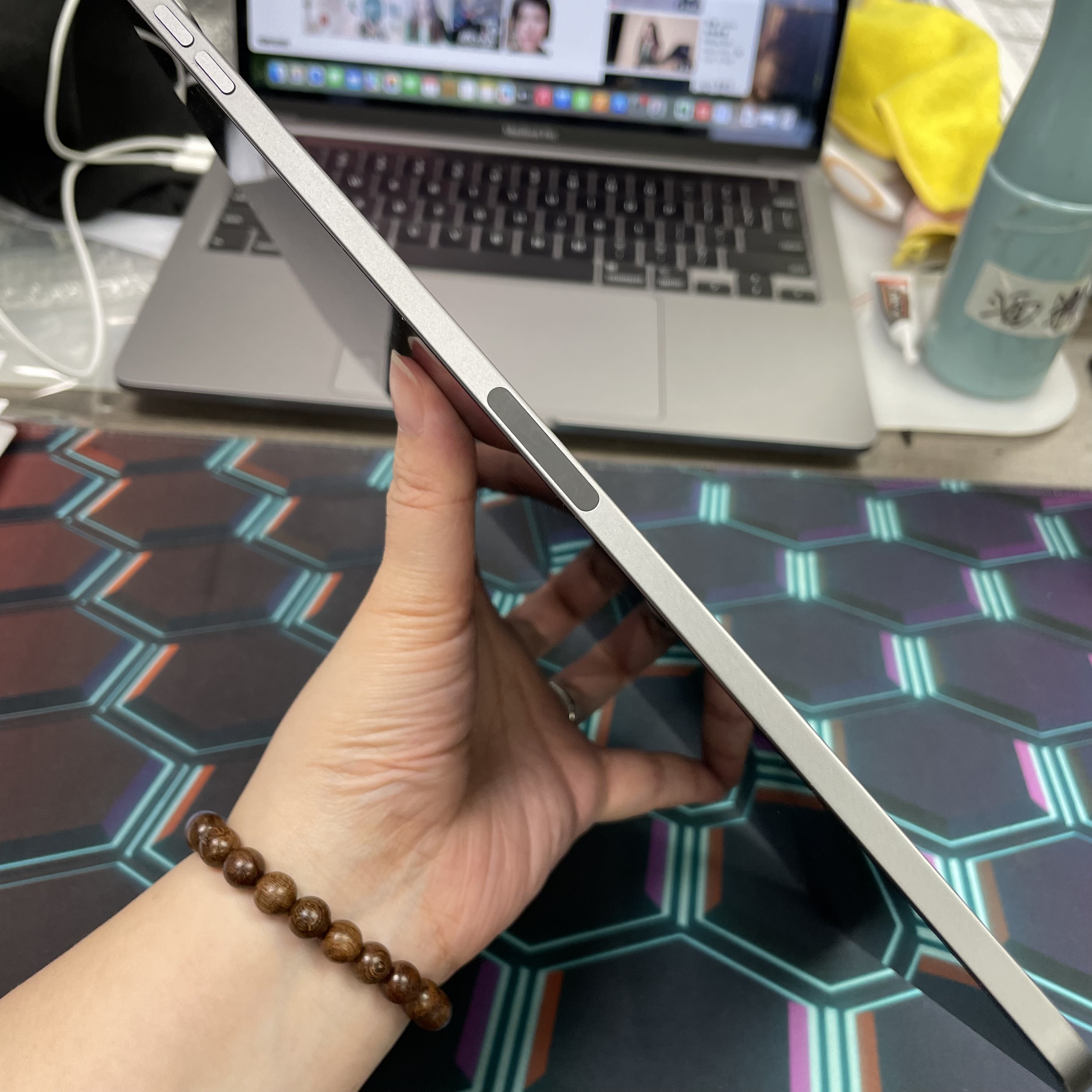 *820185 iPad Air 4 勁靚機 256GB WIFI版 灰色 gray