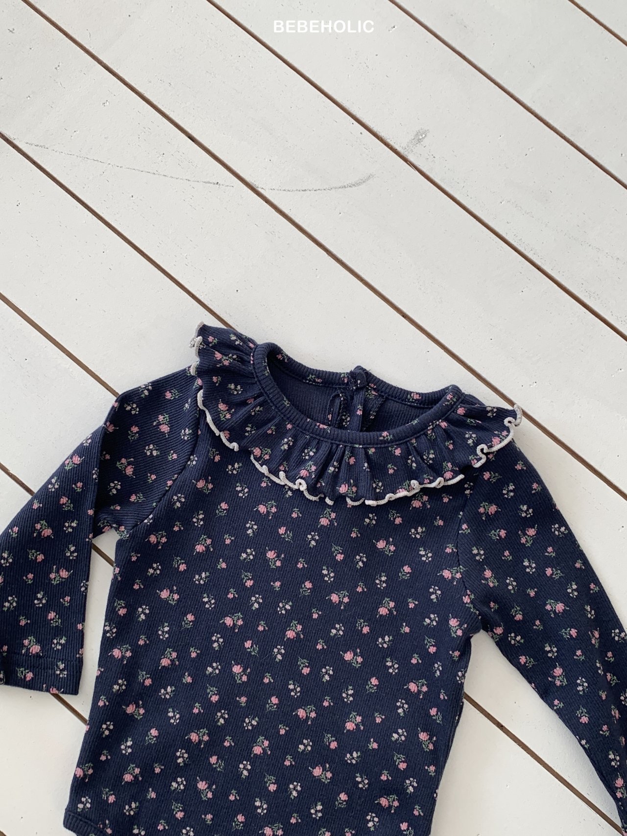 🌸預訂 韓國直送🌸🇰🇷BEBEHOLIC三色碎花荷葉領長袖包屁衣