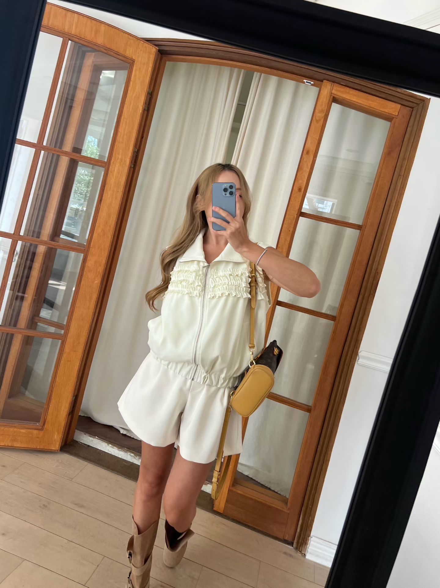 B14 高領拉鍊短版背心