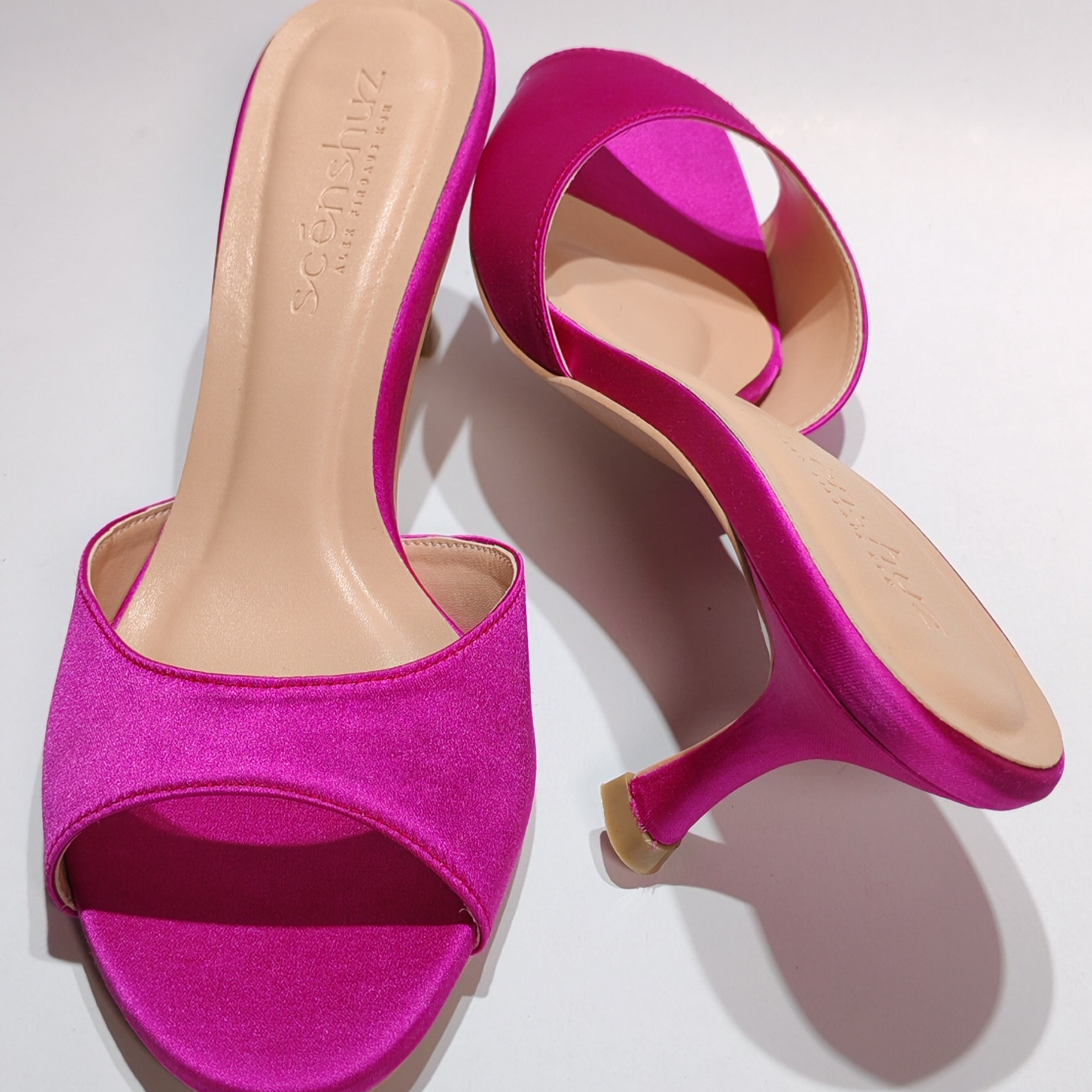 MAYA 65 FUCHSIA SATIN
