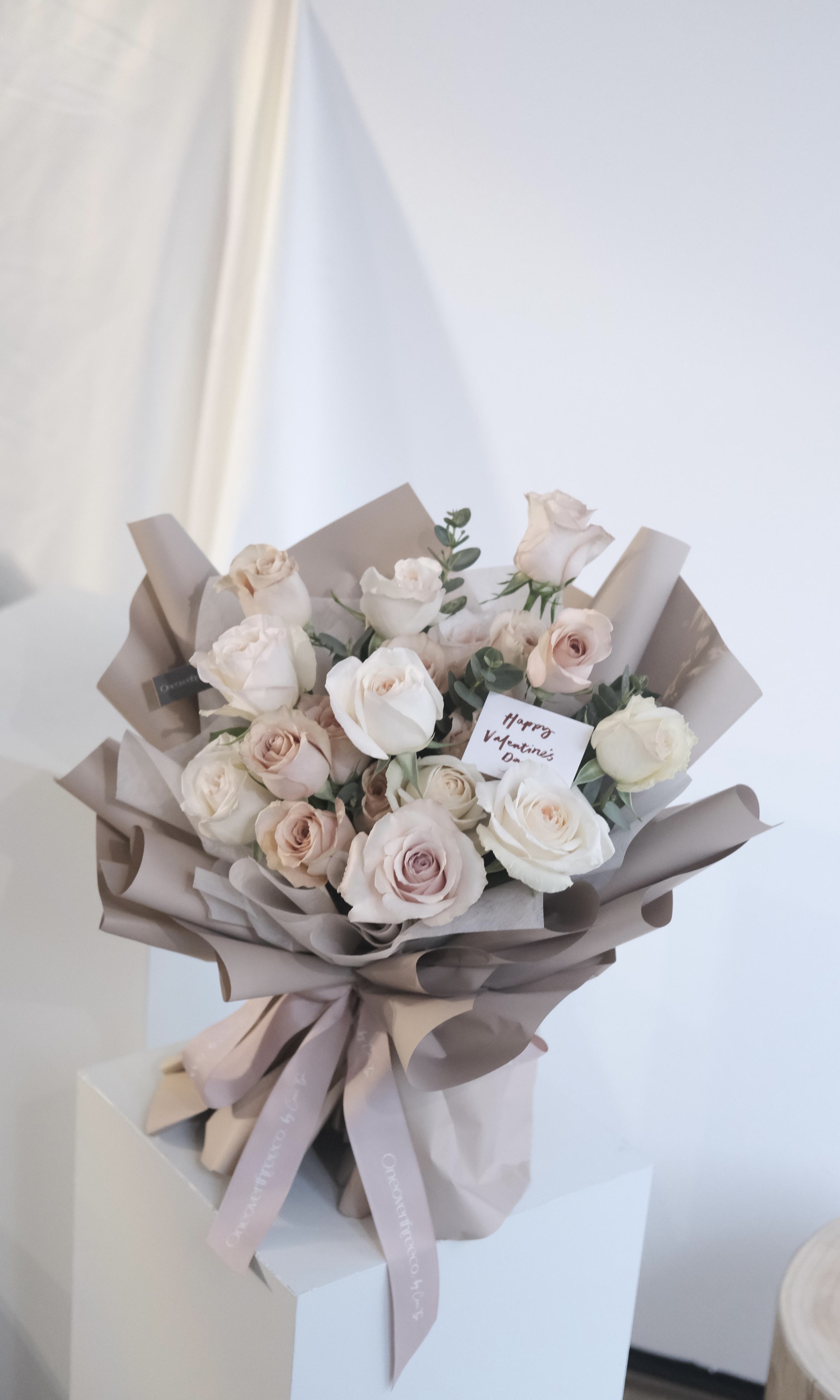 Quicksand + Ohara roses 🤎 (10+10stems)