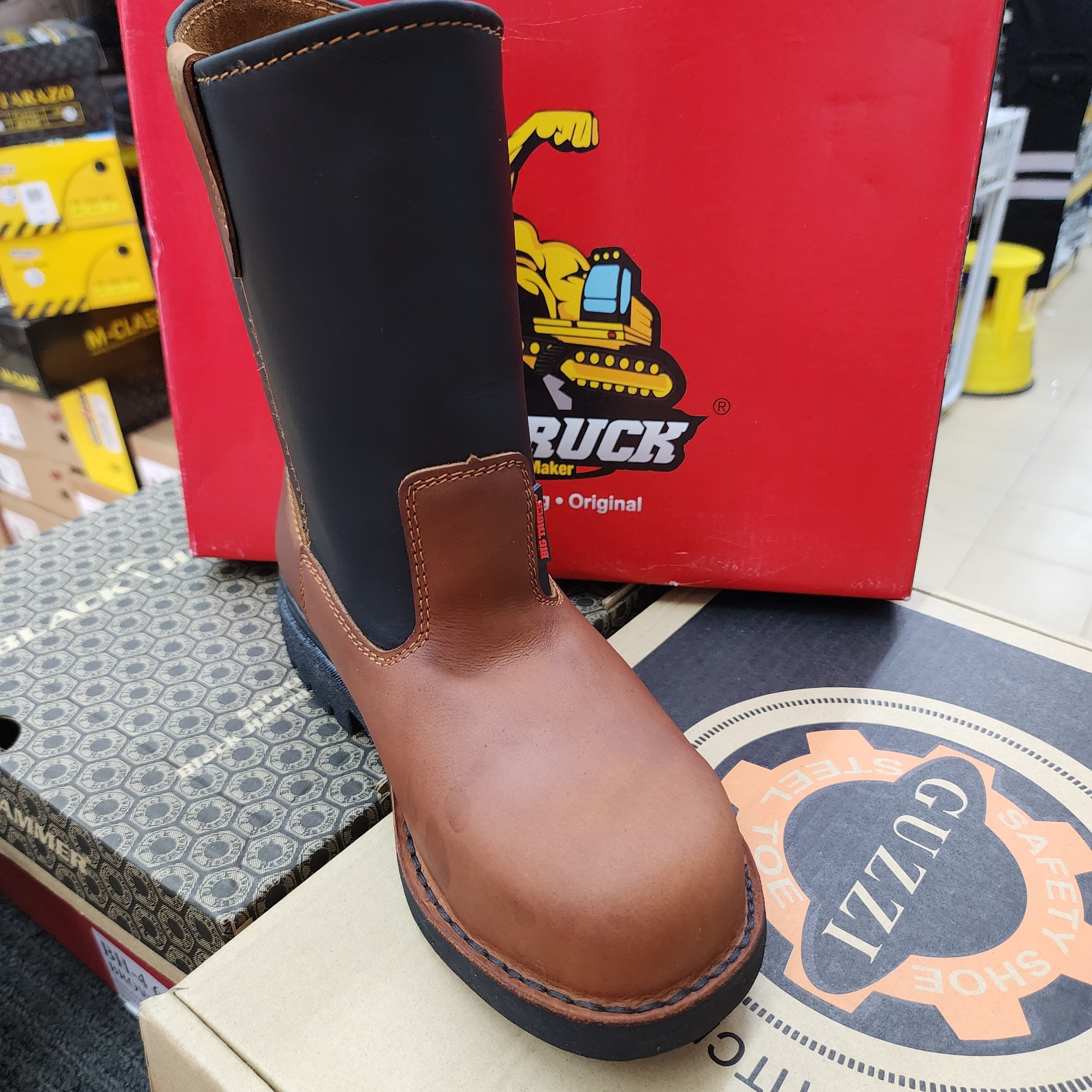 Kasut Big Truck Men's Safety Boots Pull On  SS 8018 