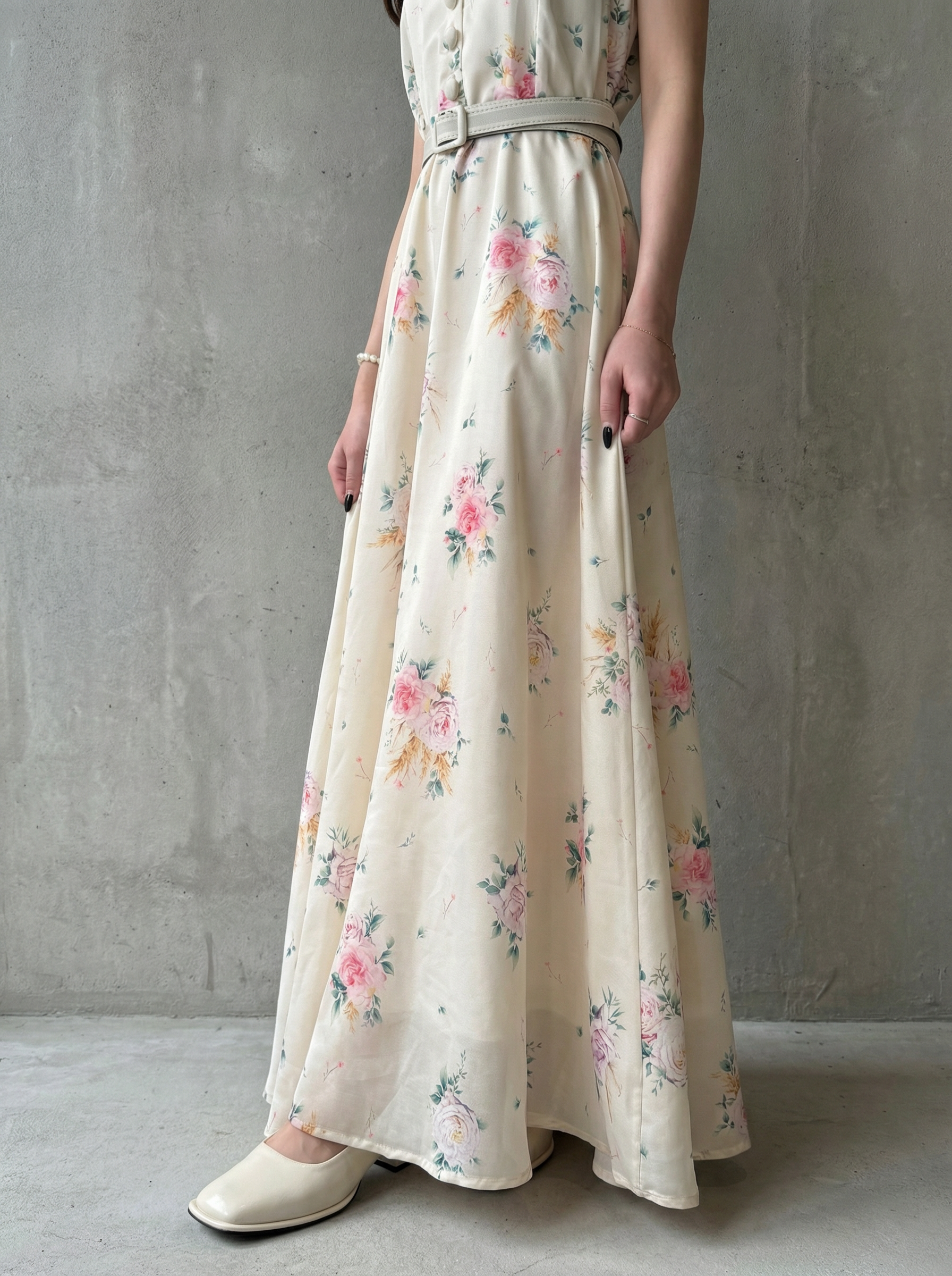 復古花卉領口連衣裙