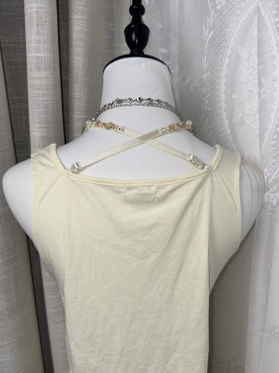 Axes Femme Lace-Trim Tank with Mesh Hem Cami