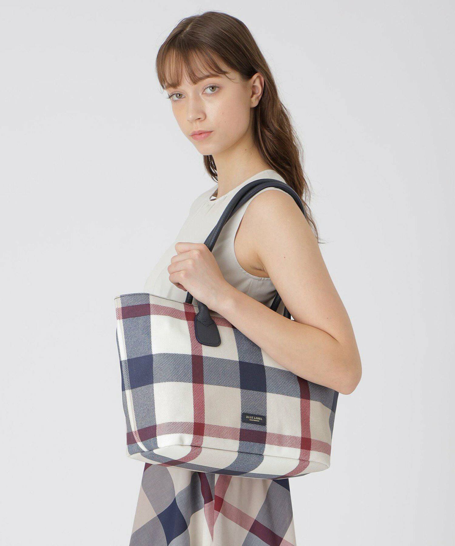 🇯🇵BLUE LABEL 皮革单肩包