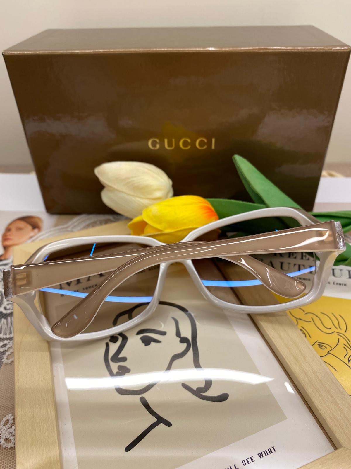 Gucci Vintage Gradient Sunglasses