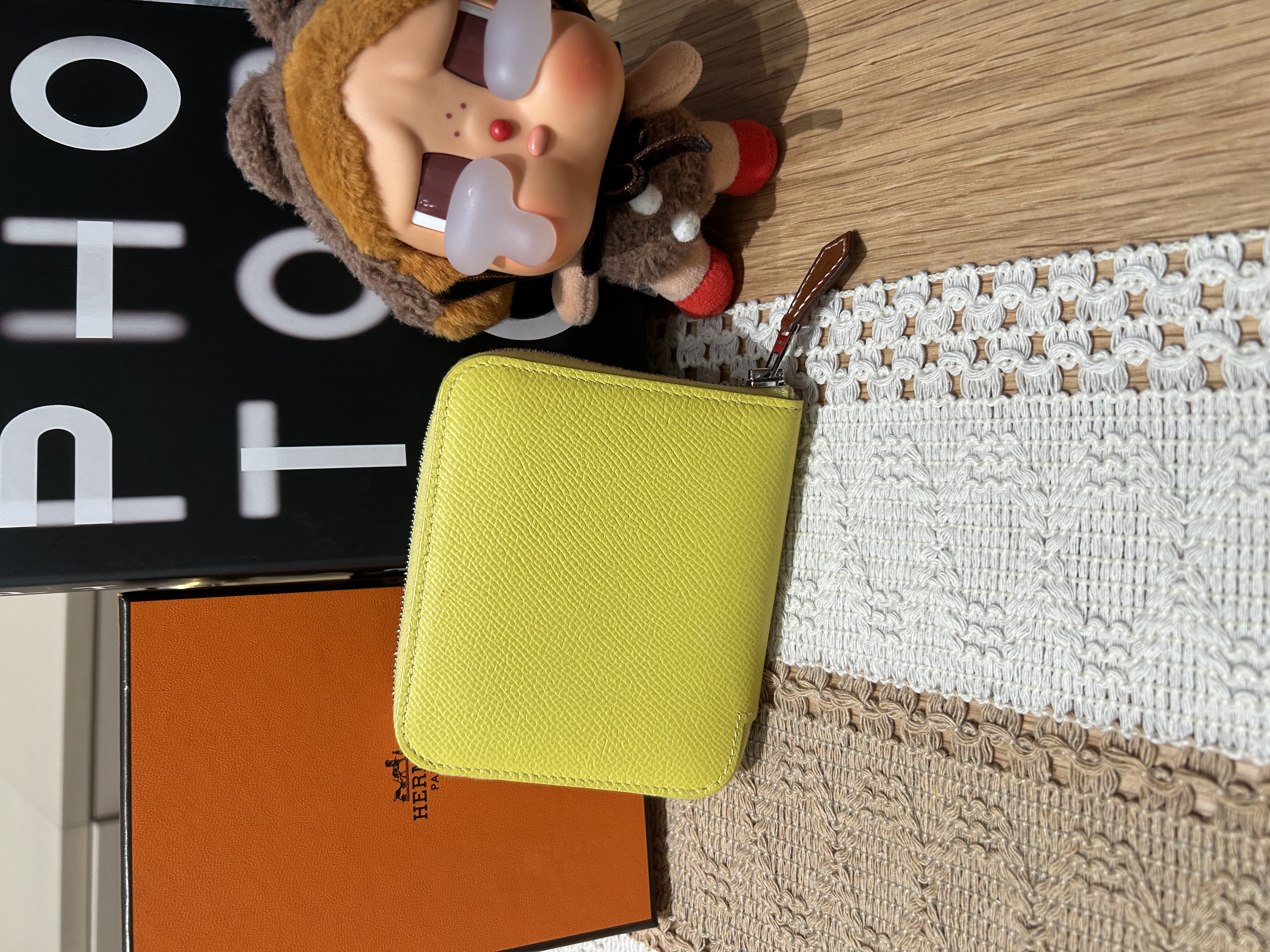 Hermes silk in wallet stamp Y Epsom 100%Authentic,98%new✅dust bag