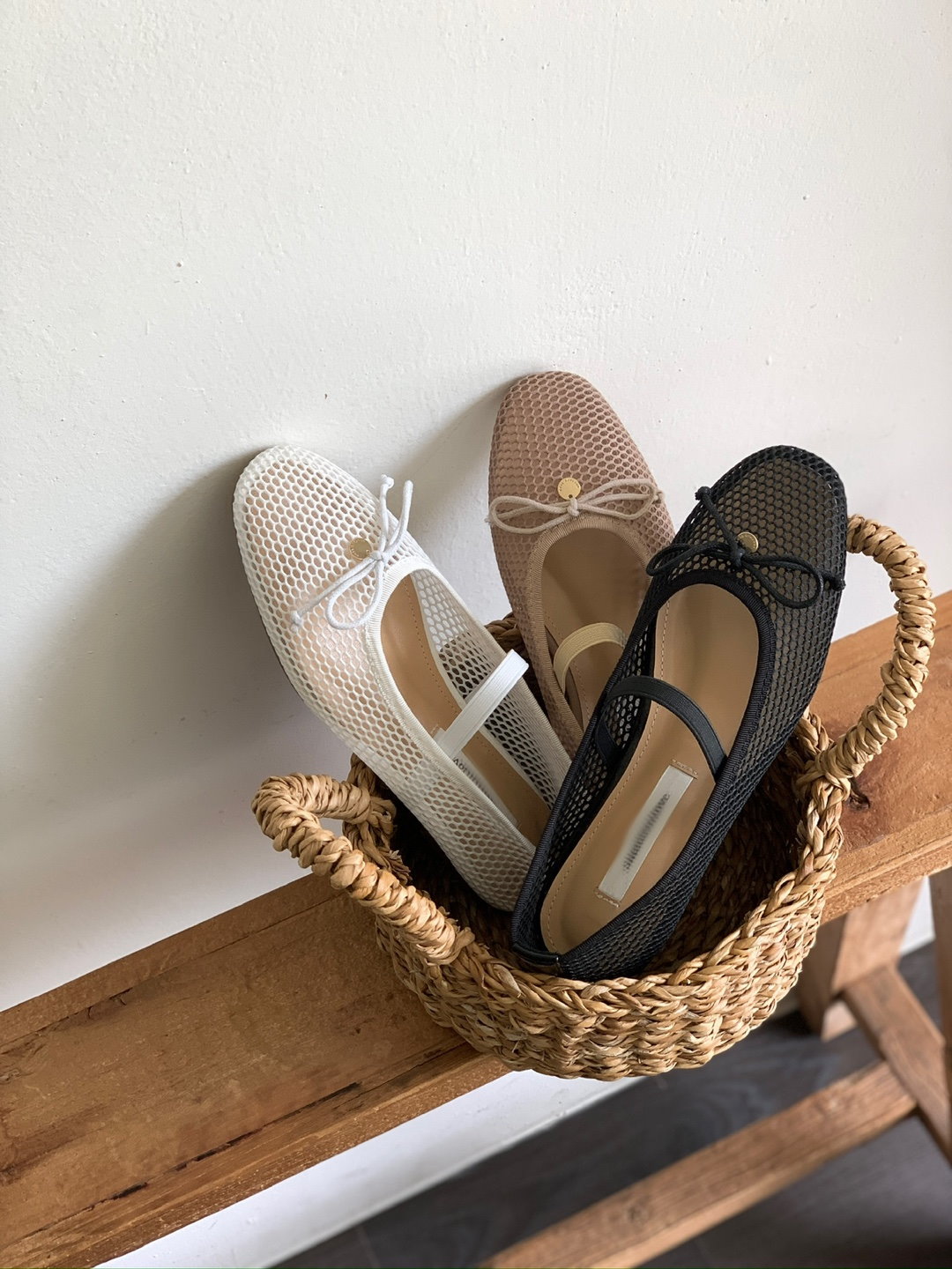 Ribbon Netted Ballet Flats (3 colors)