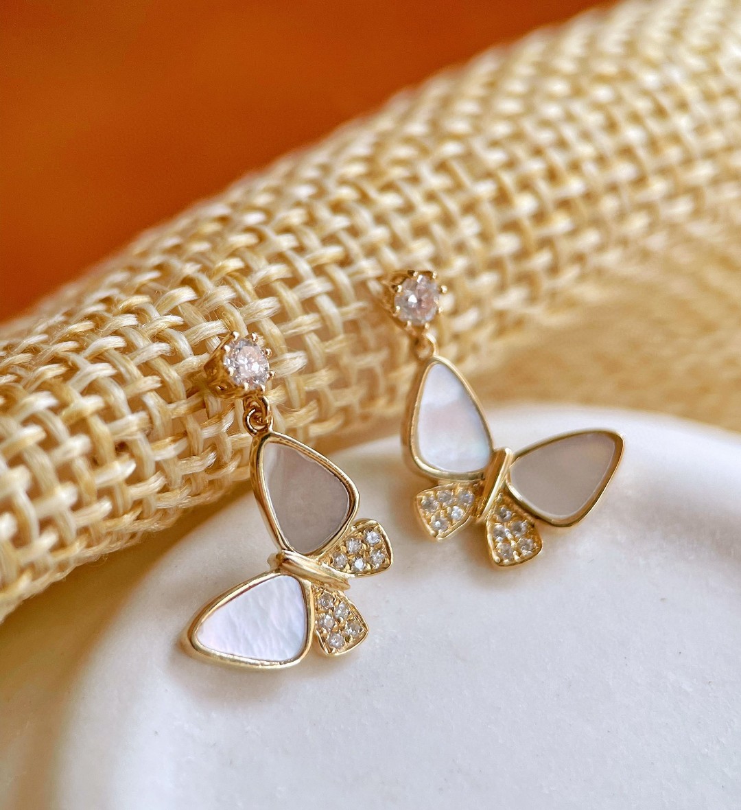 18K Mother of Pearl Diamond Earrings 