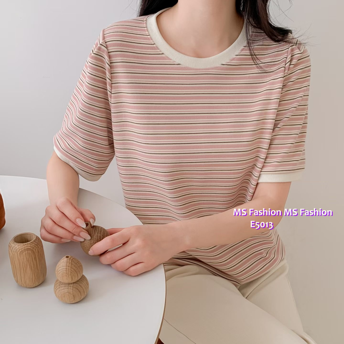 E5013 靚色橫間top
