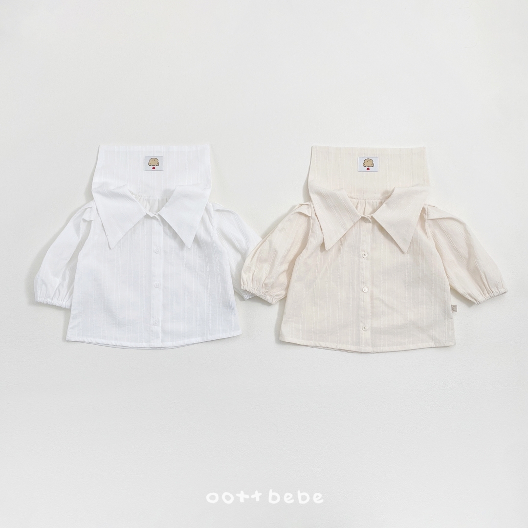 🇰🇷Oottbebe blouse 