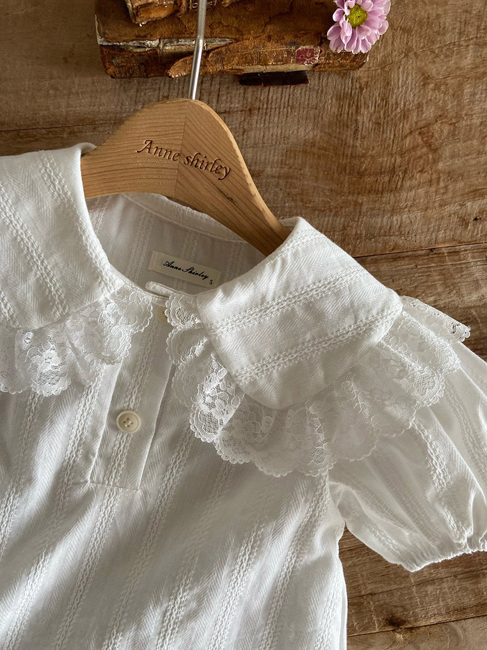 🇰🇷Anne shirley blouse