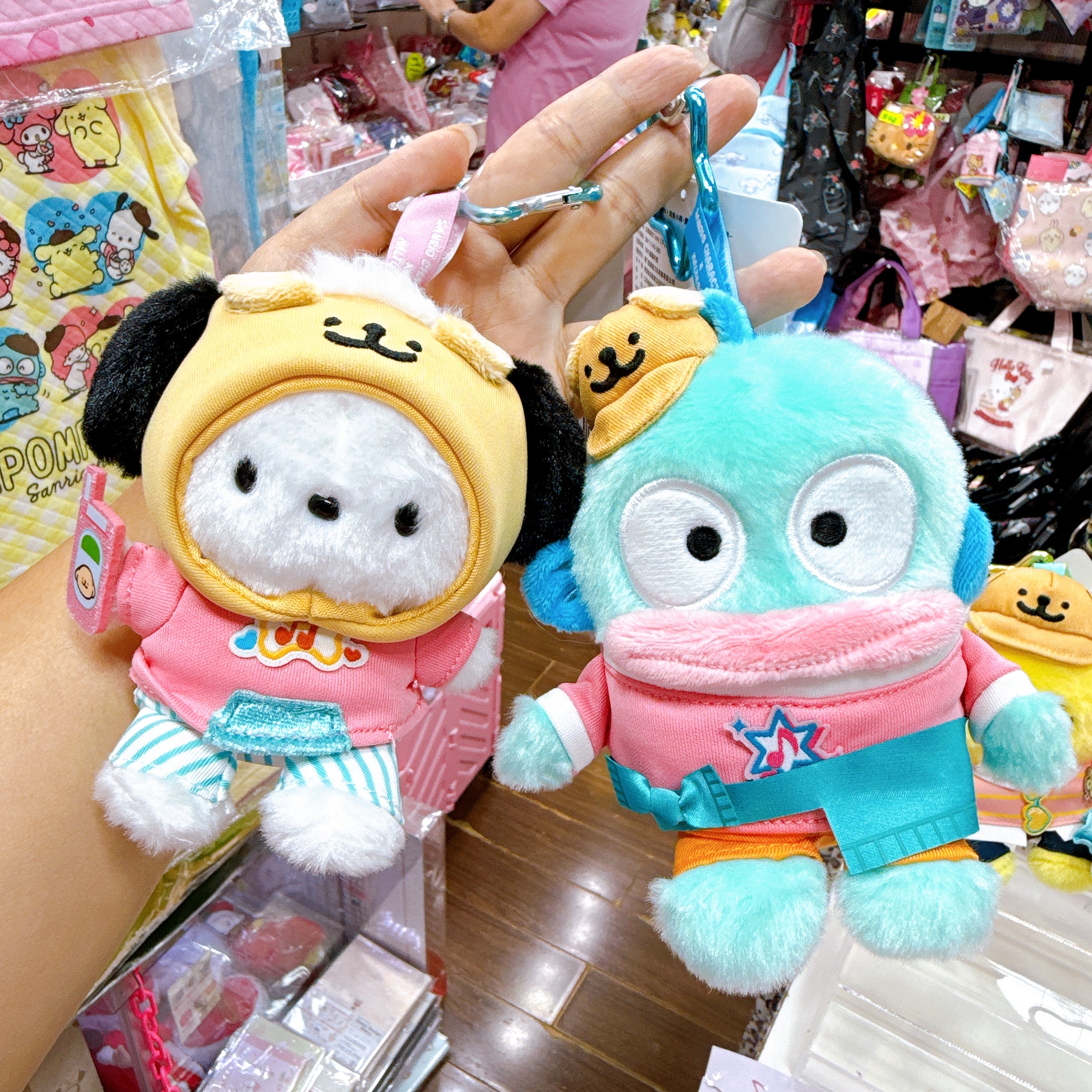 上海Pop Pop Store限定Sanrio 線條小狗系列公仔掛飾