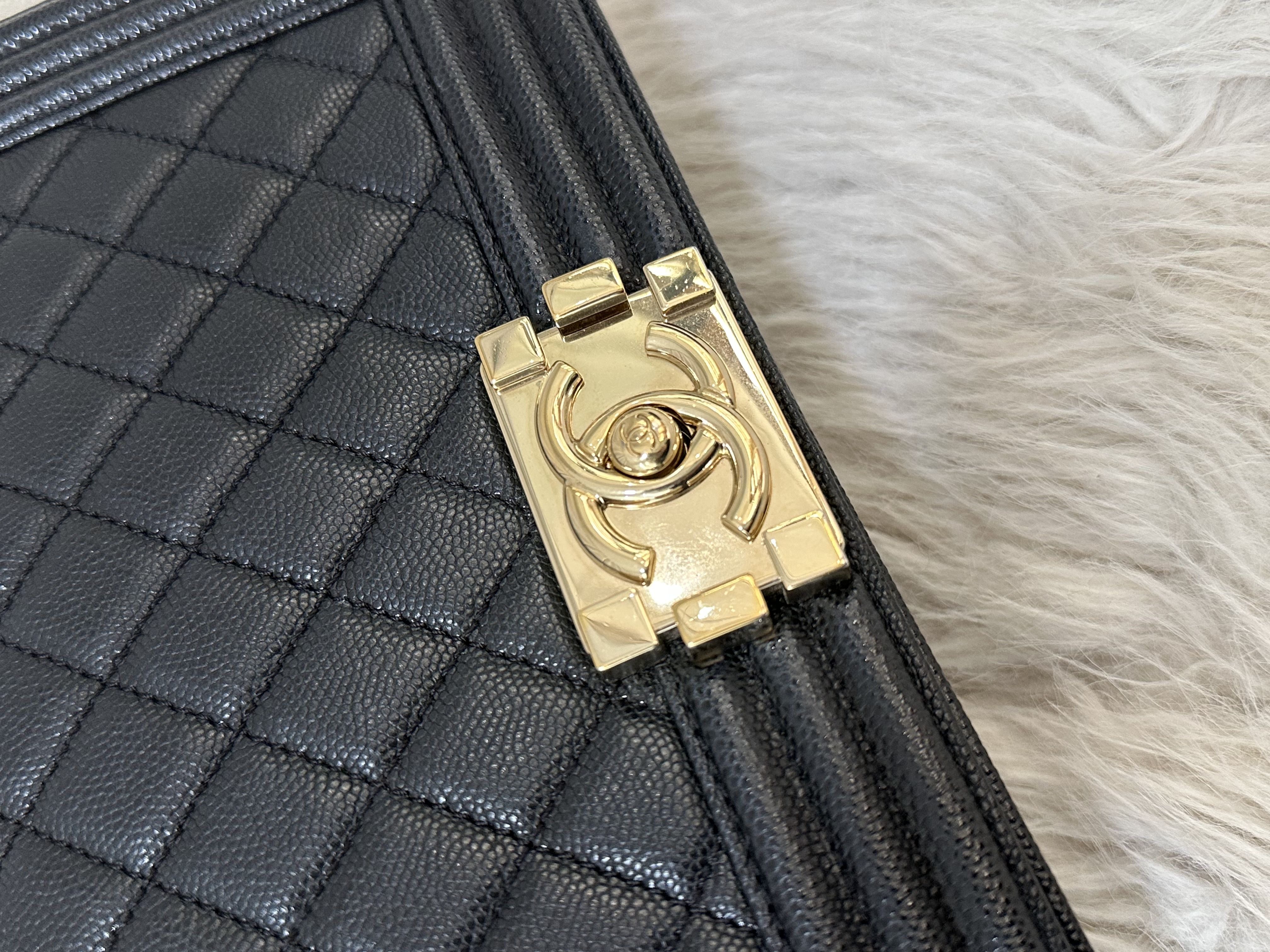 Pre-Owned CHANEL 25Boy / Product Code: 26022408