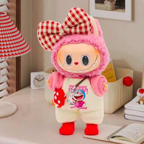 時尚 Labubu 娃娃服飾系列