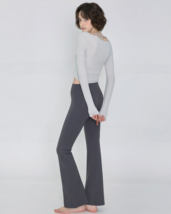 【Two-way wear】預購_DEVI-T0041 Curve Wrap Crop Top by Devi wear