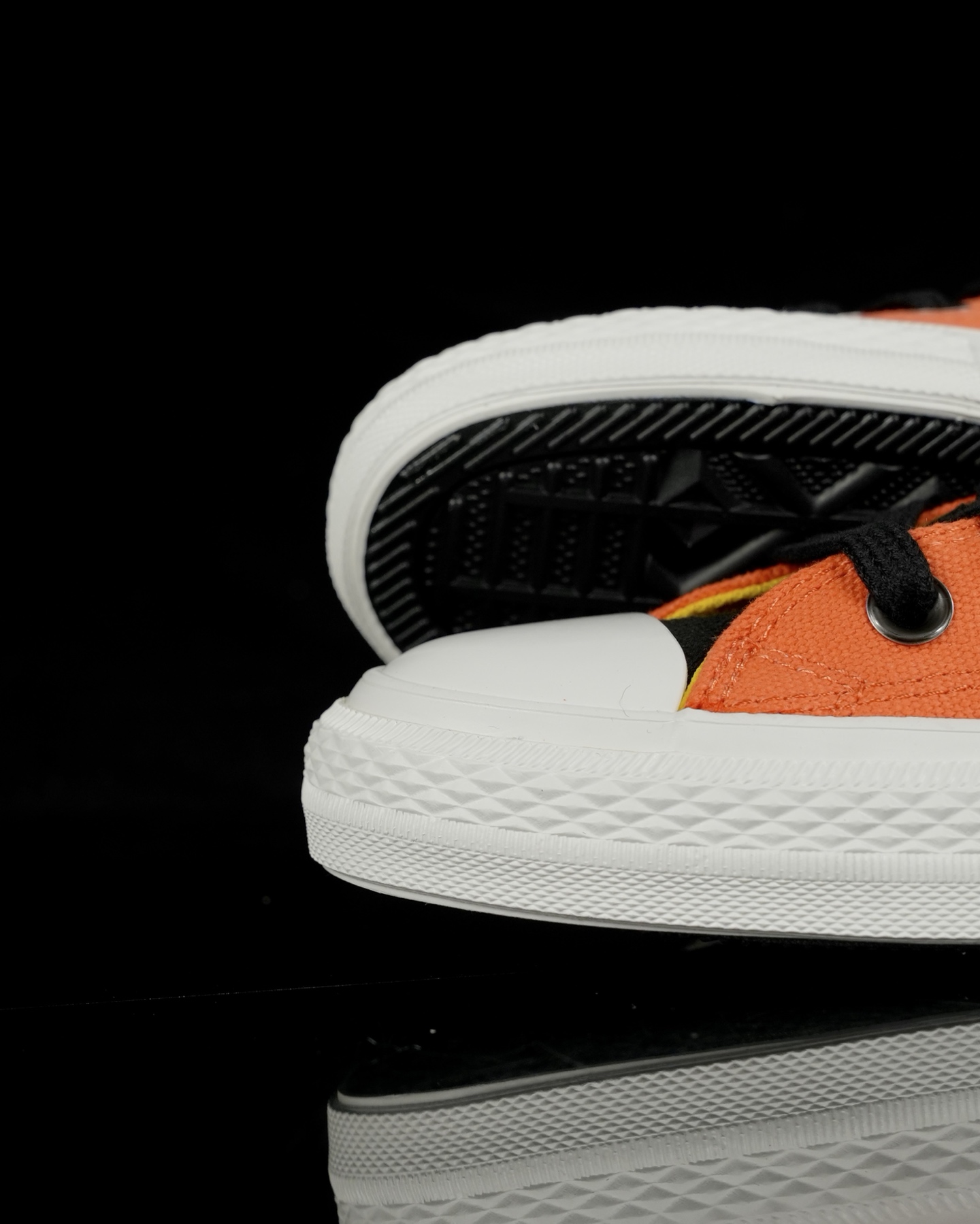 Converse Chuck Taylor All Star Hi Naruto Pale Magma A14836C