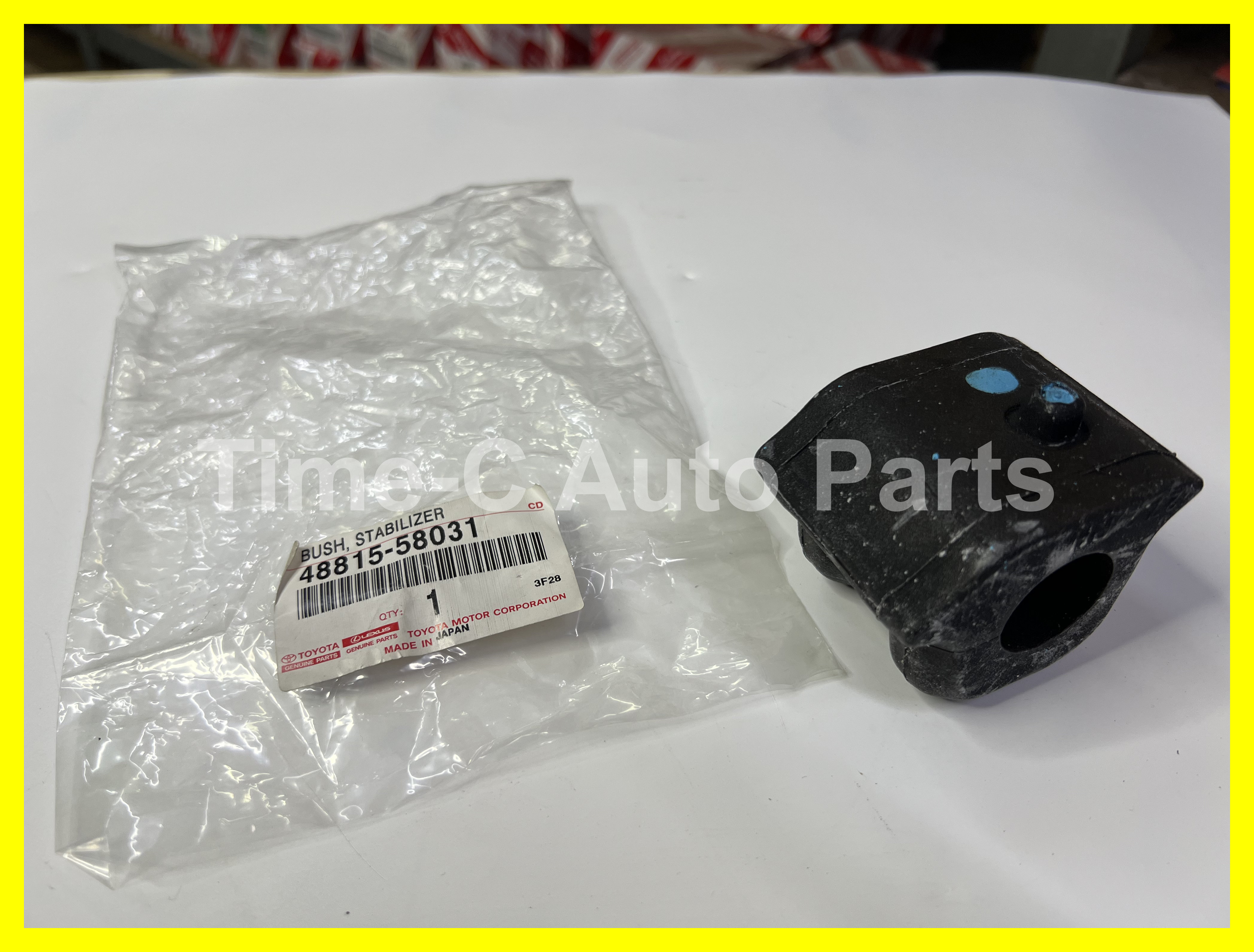 蝦蘇膠(右) 48815-58031 - Toyota Alphard Vellfire 30系
