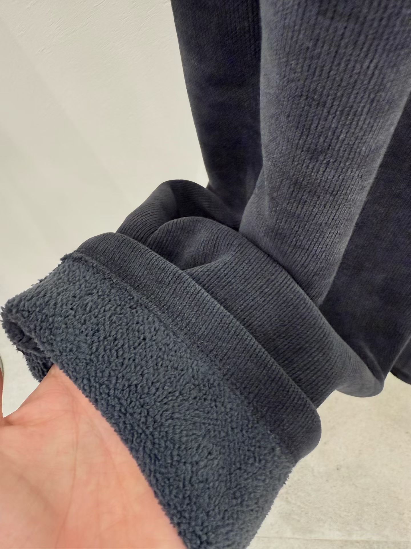 保暖绒毛底直腳褲