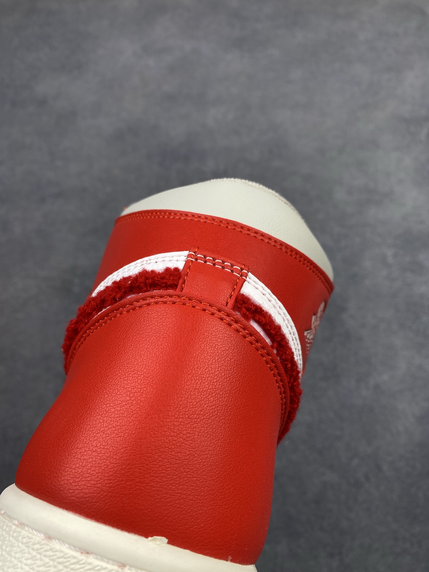 Nike Air Jordan 1 Retro High OG