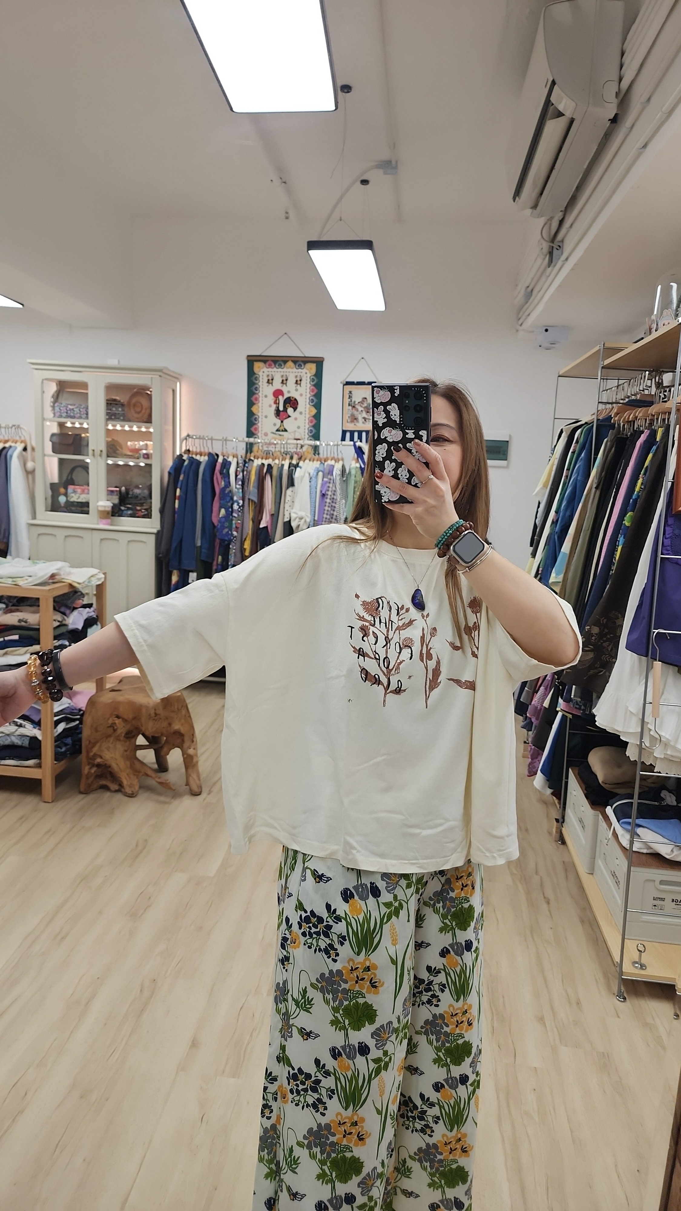 韓國米白花花字母印圖棉Tee