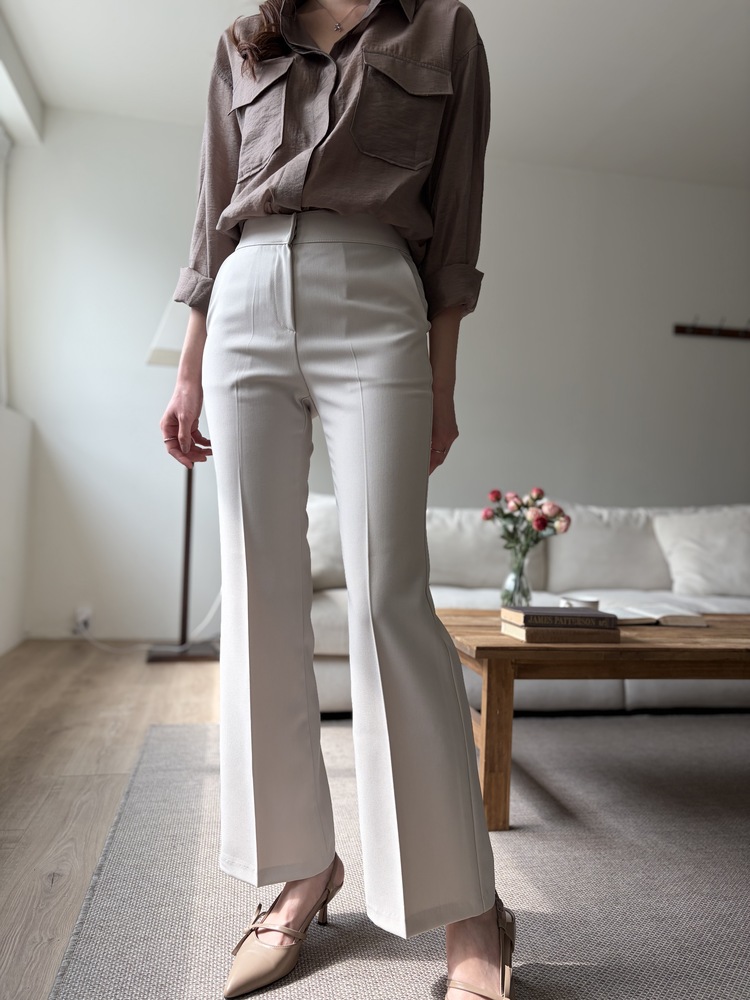 Classique Tailored Pants (Light Beige)