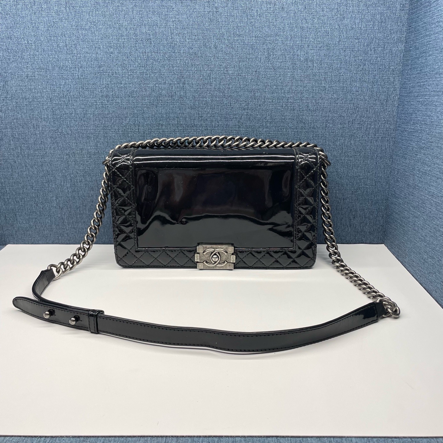 【預訂貨品】Chanel黑銀漆皮Leboy