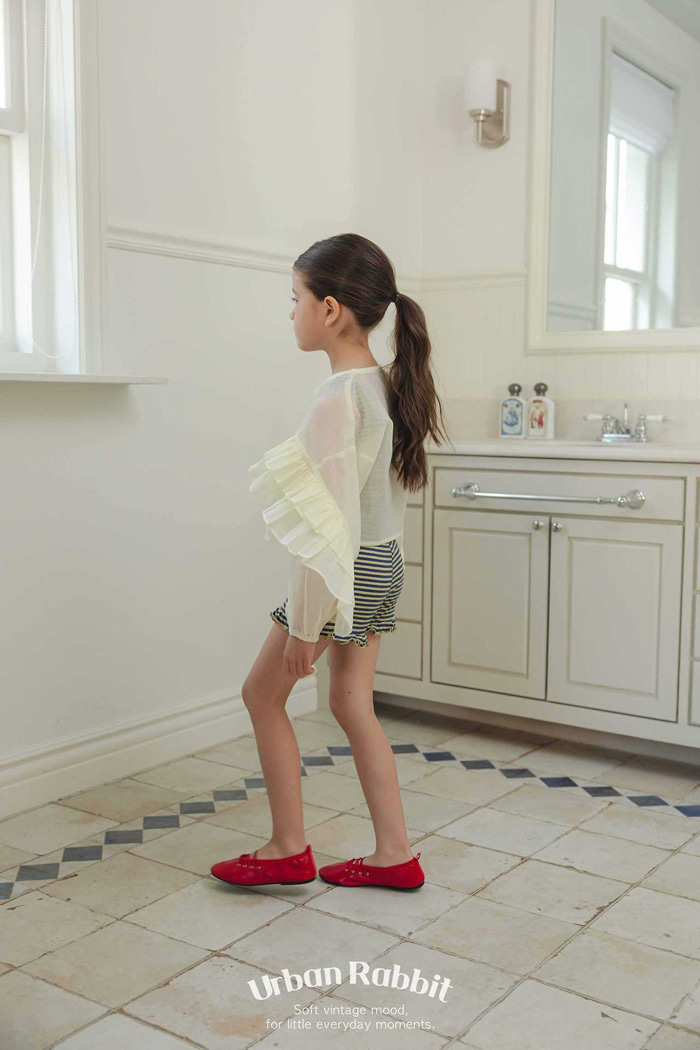 🇰🇷Urban Rabbit shirts