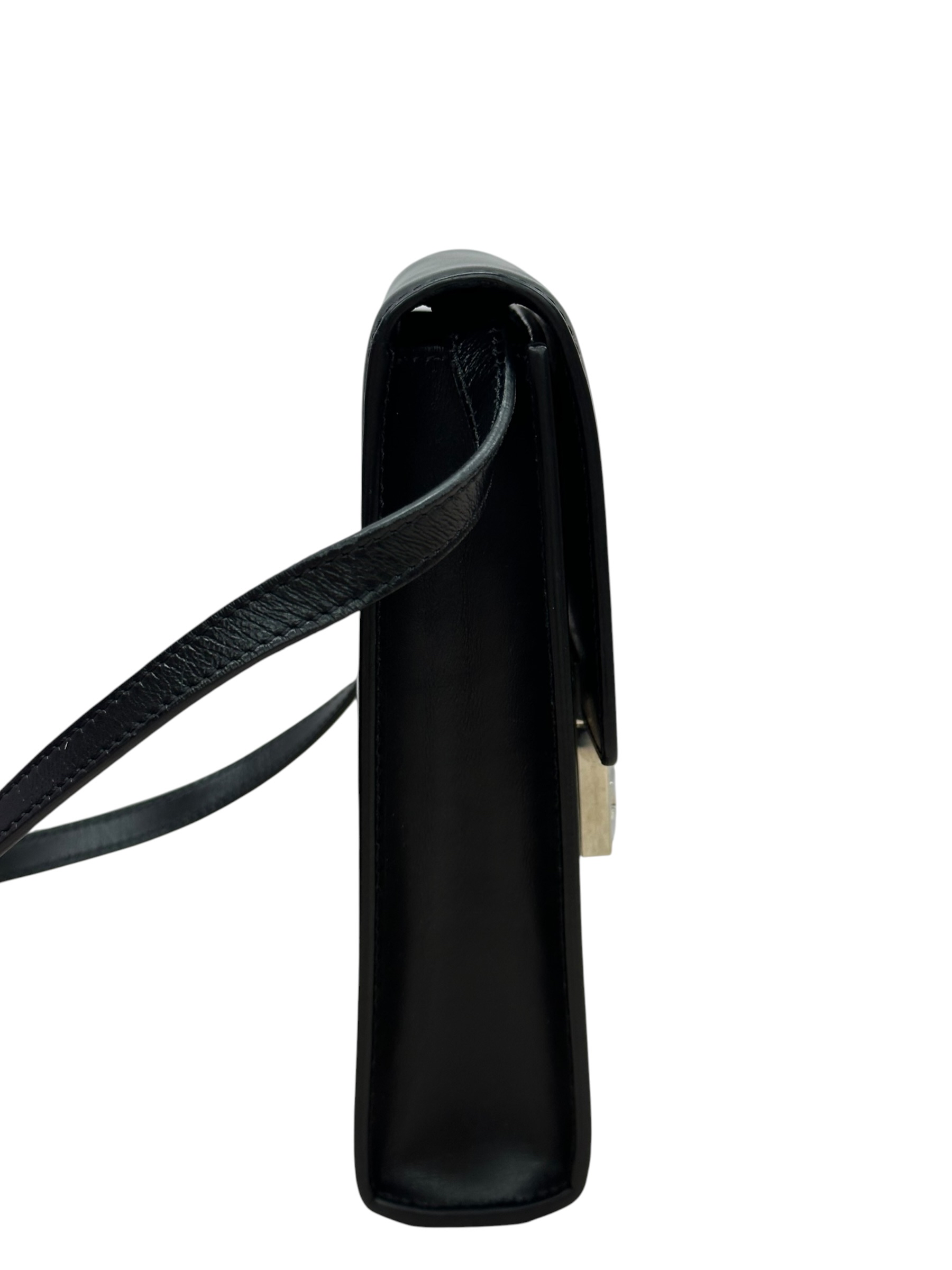 Pre-owned Givenchy Mini 4G Vertical Leather Bag / Product Code: 26052304
