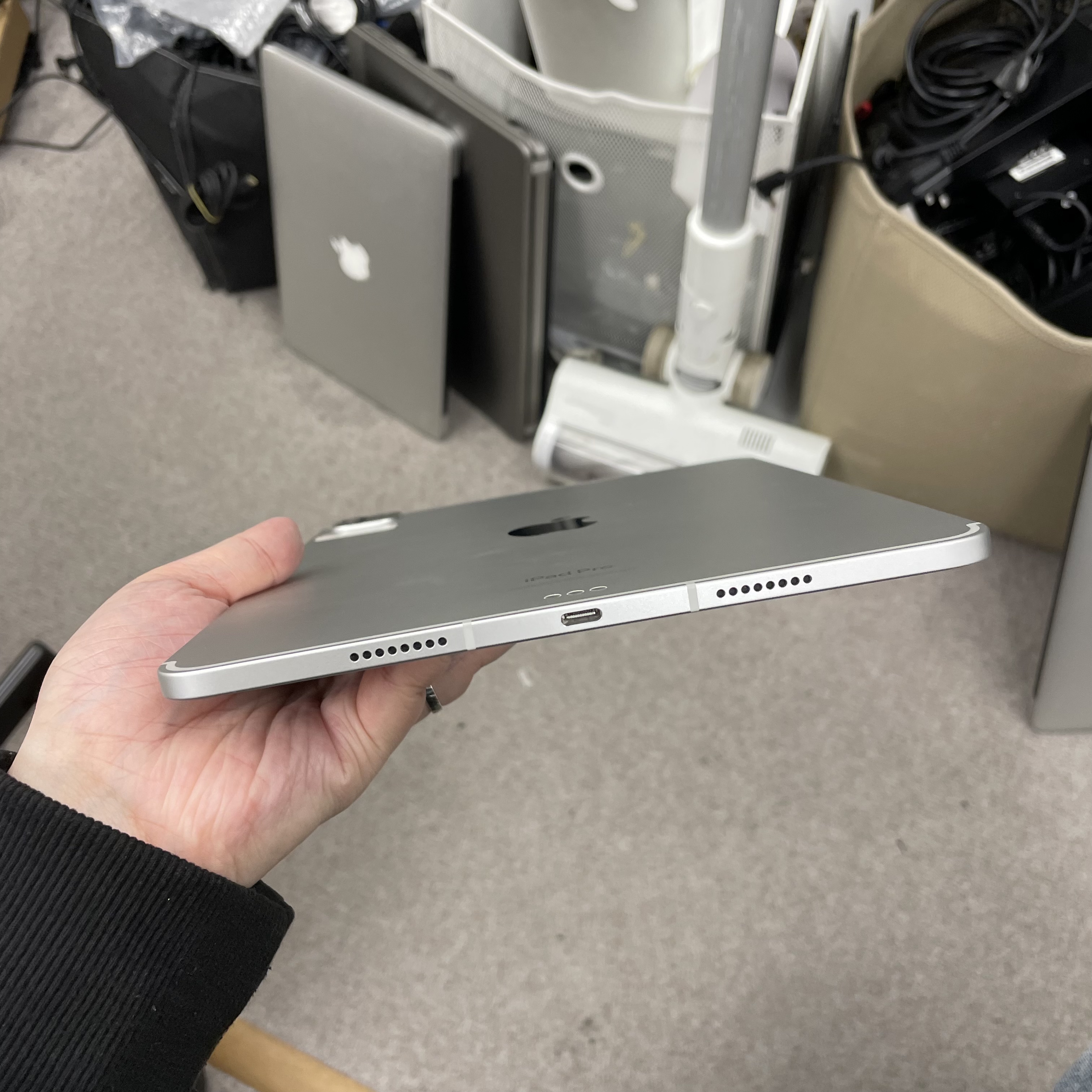 *4000 iPad Pro 4 11吋 M2 超靚機 256GB 插卡版 銀色 sliver
